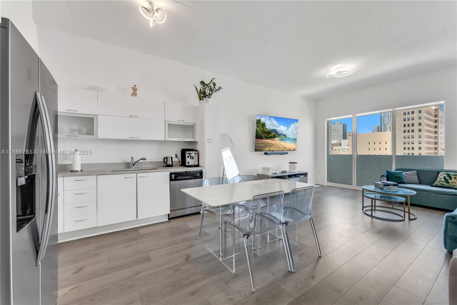 133 NE 2nd Ave #917, Miami FL 33132