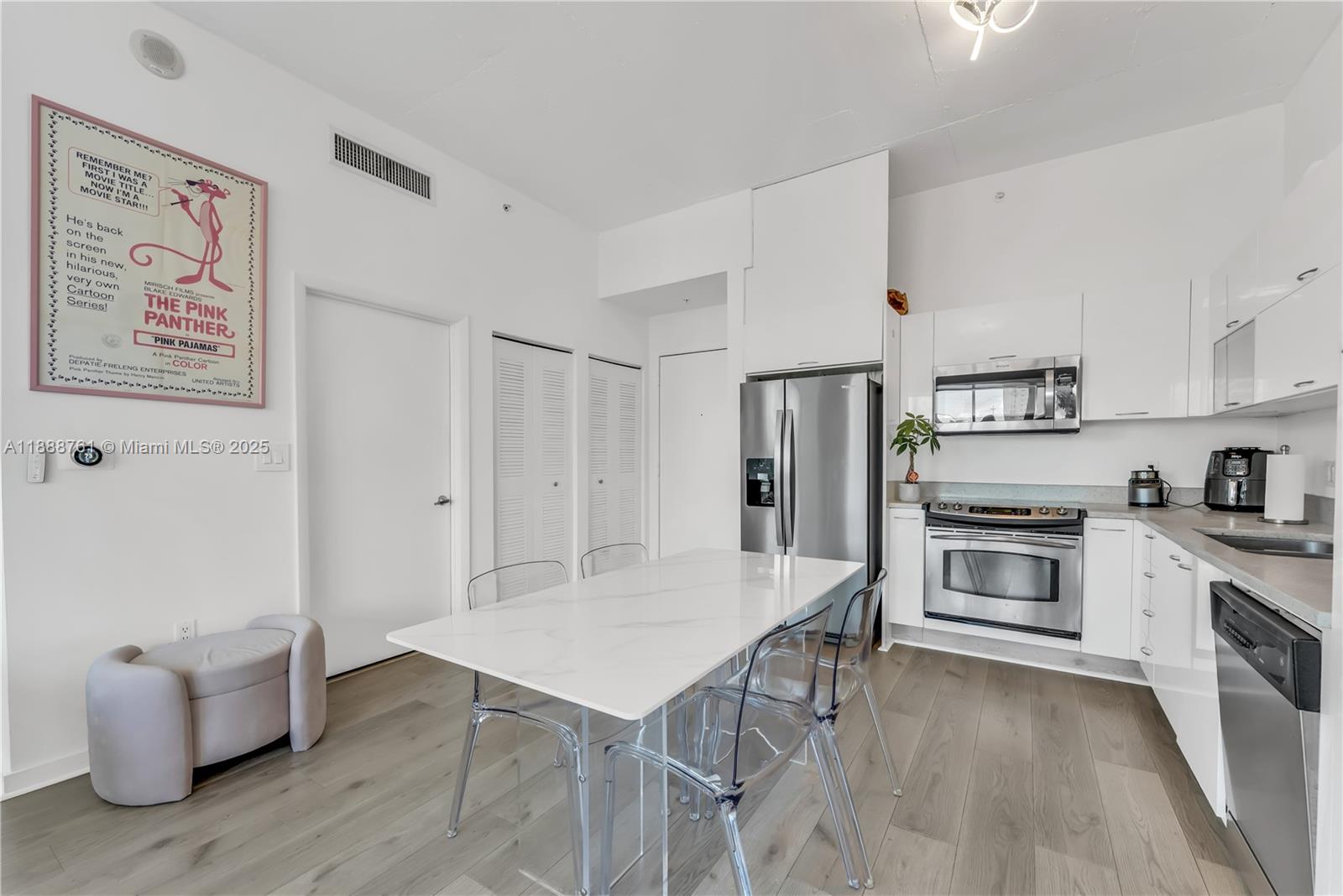 133 NE 2nd Ave #917, Miami FL 33132