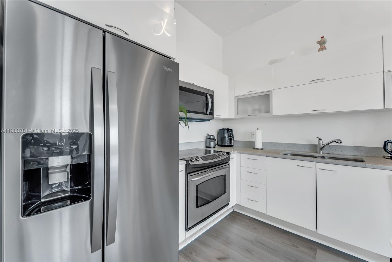 133 NE 2nd Ave #917, Miami FL 33132