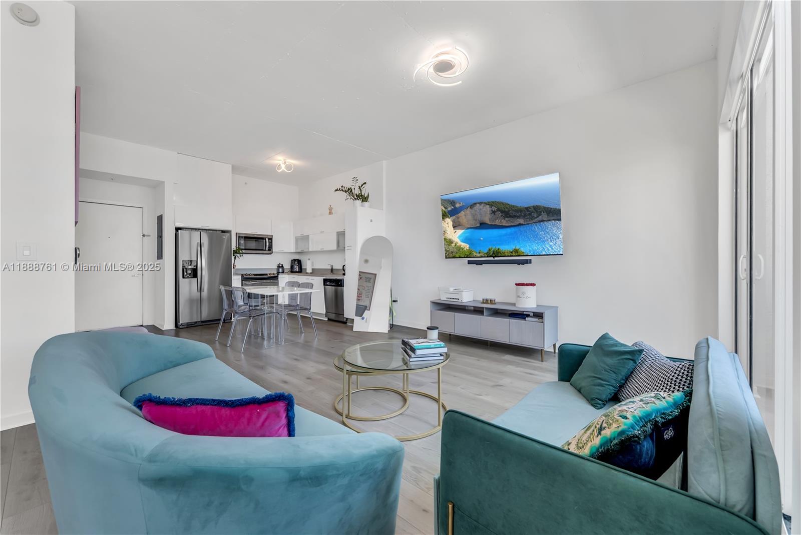 133 NE 2nd Ave #917, Miami FL 33132