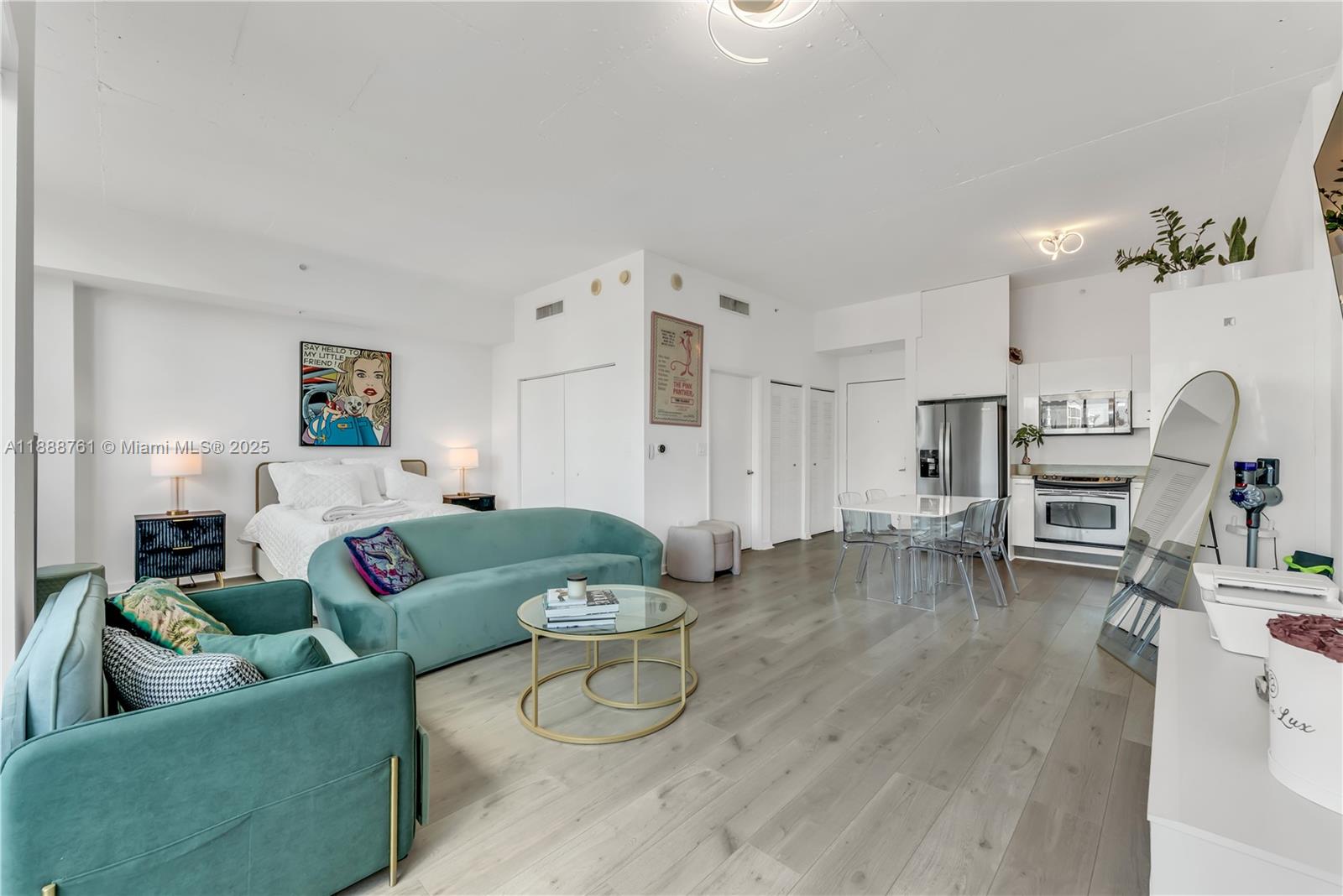 133 NE 2nd Ave #917, Miami FL 33132