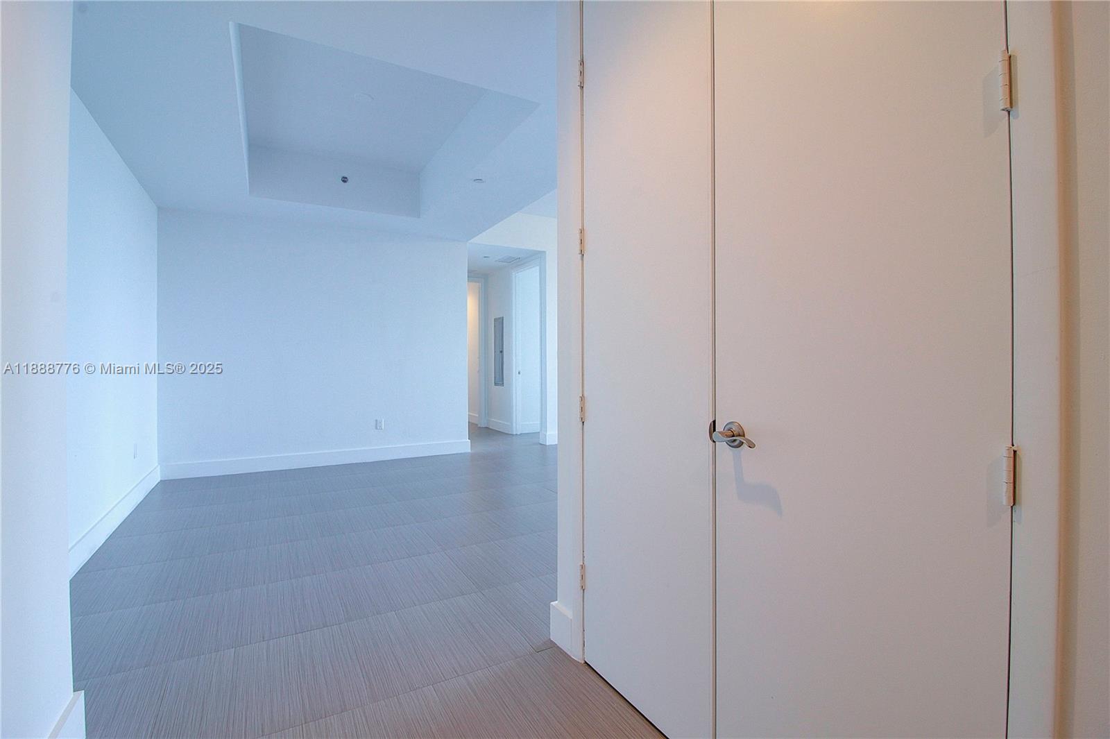 15901 Collins Ave #1605, Sunny Isles Beach FL 33160