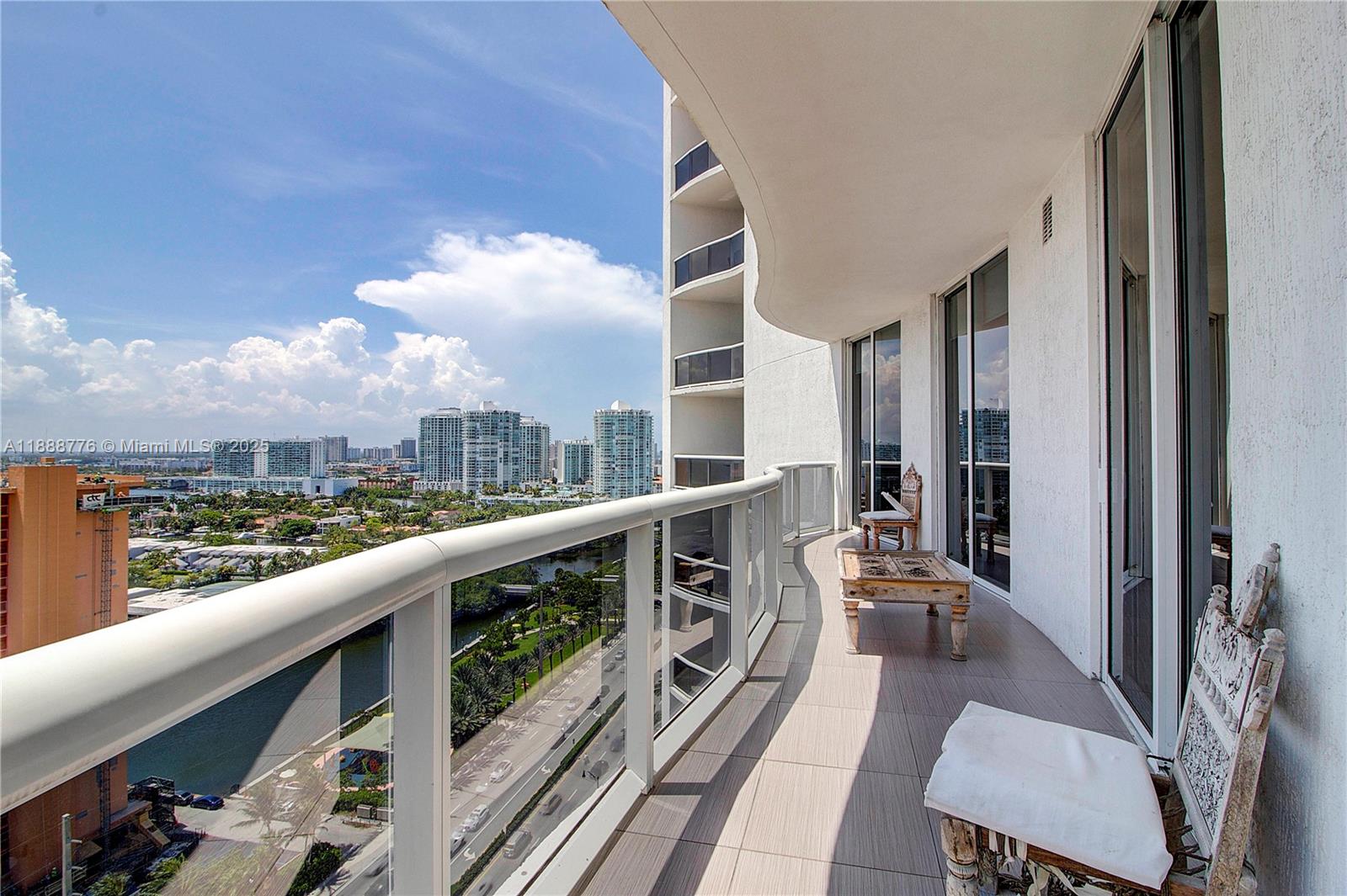 15901 Collins Ave #1605, Sunny Isles Beach FL 33160