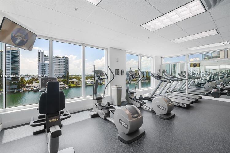 7928 East Dr #605, North Bay Village FL 33141