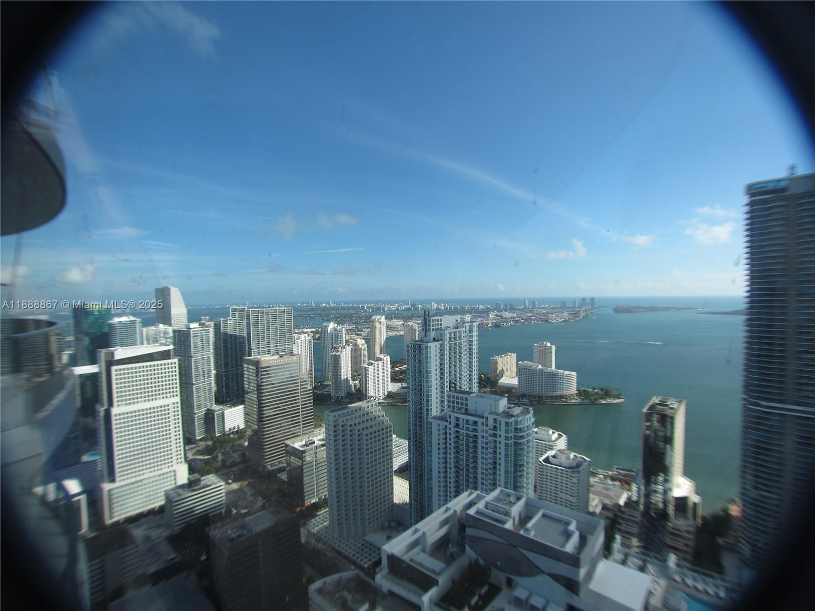 1000 Brickell Plz #4805, Miami FL 33131