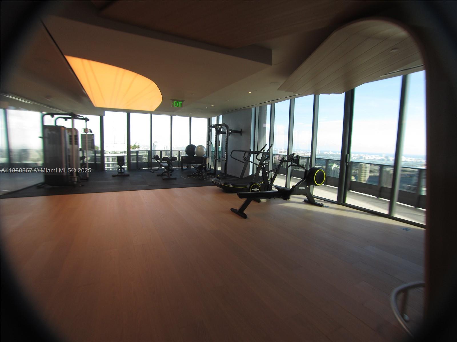 1000 Brickell Plz #4805, Miami FL 33131