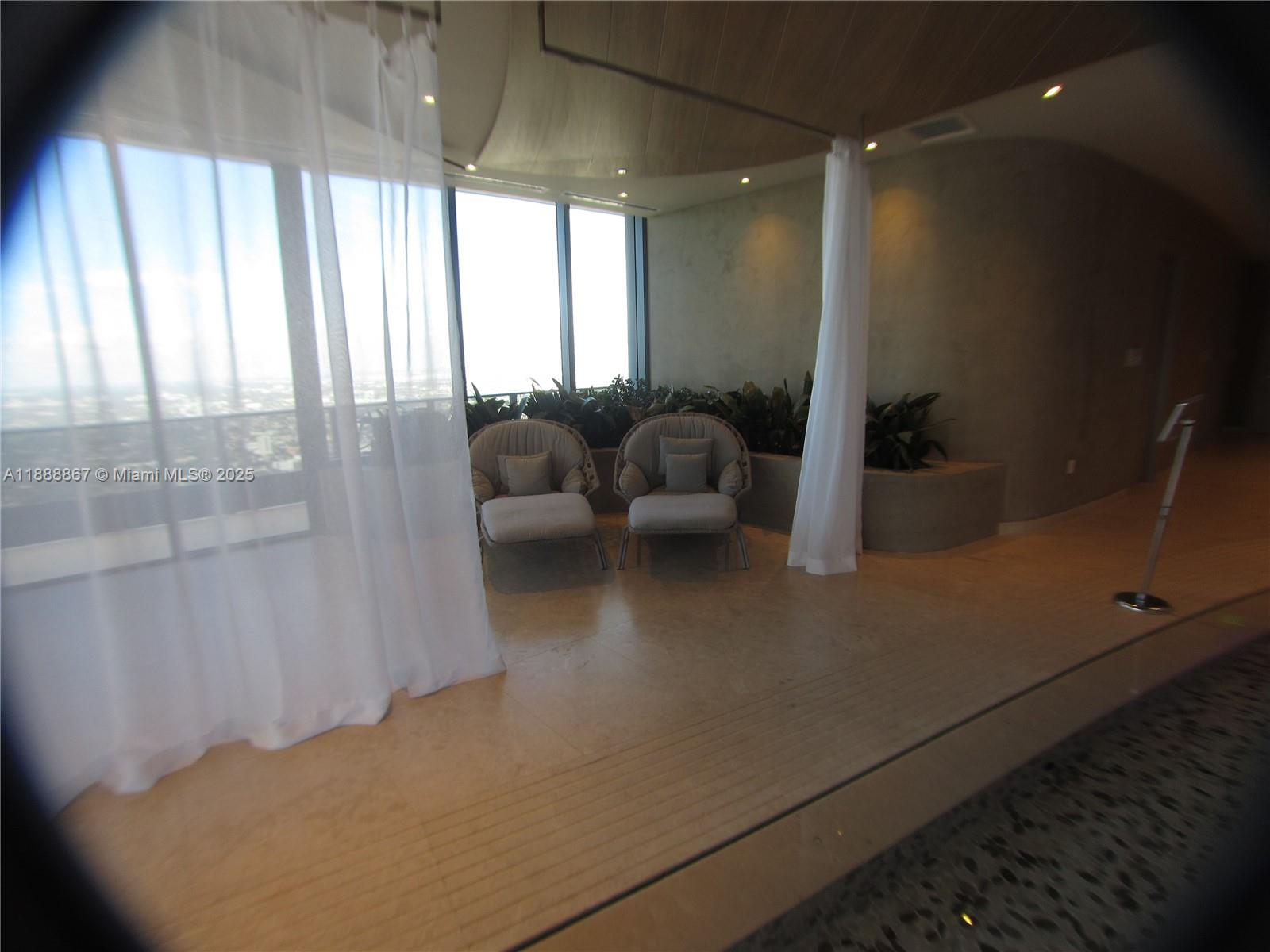 1000 Brickell Plz #4805, Miami FL 33131