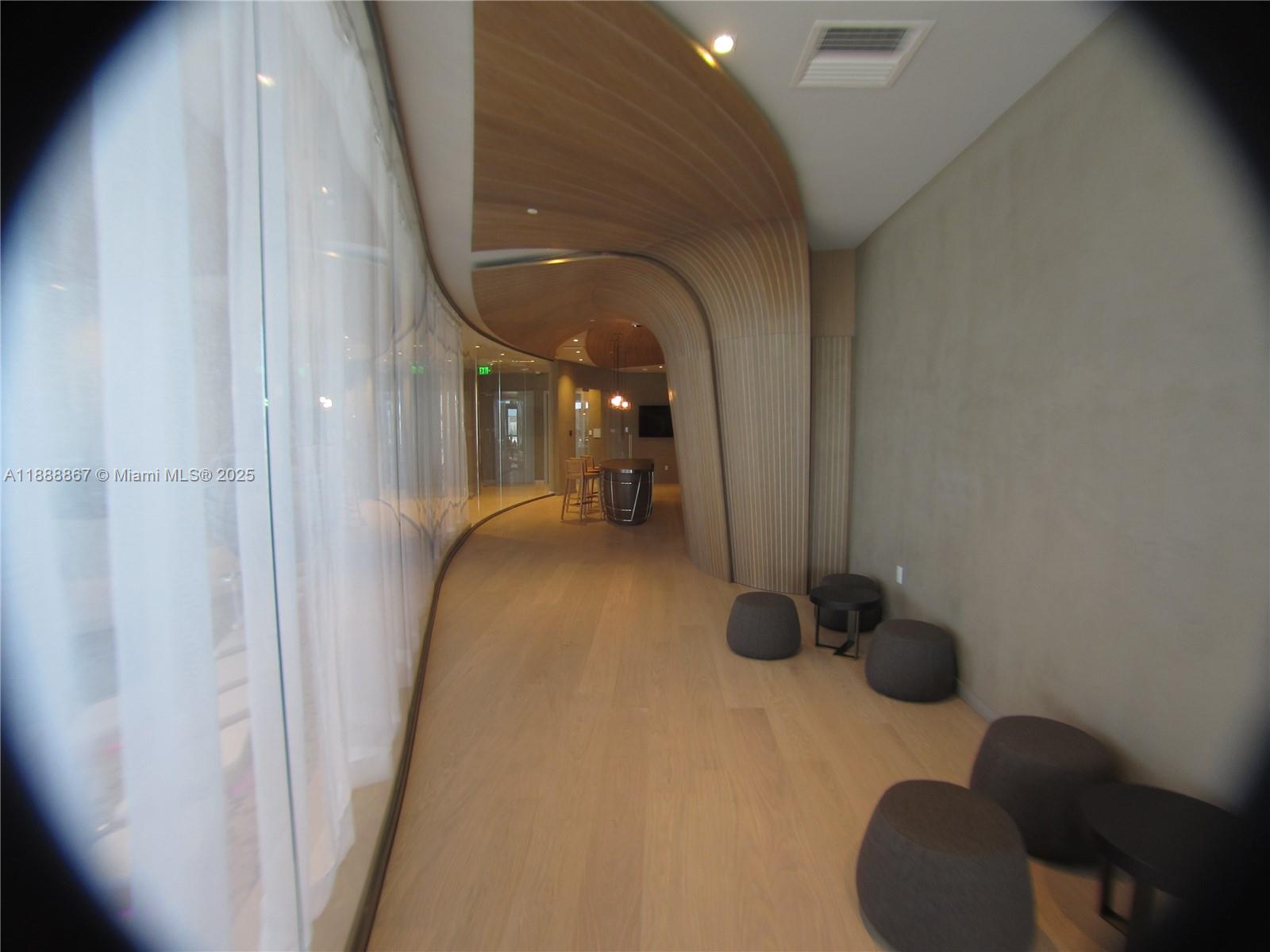 1000 Brickell Plz #4805, Miami FL 33131