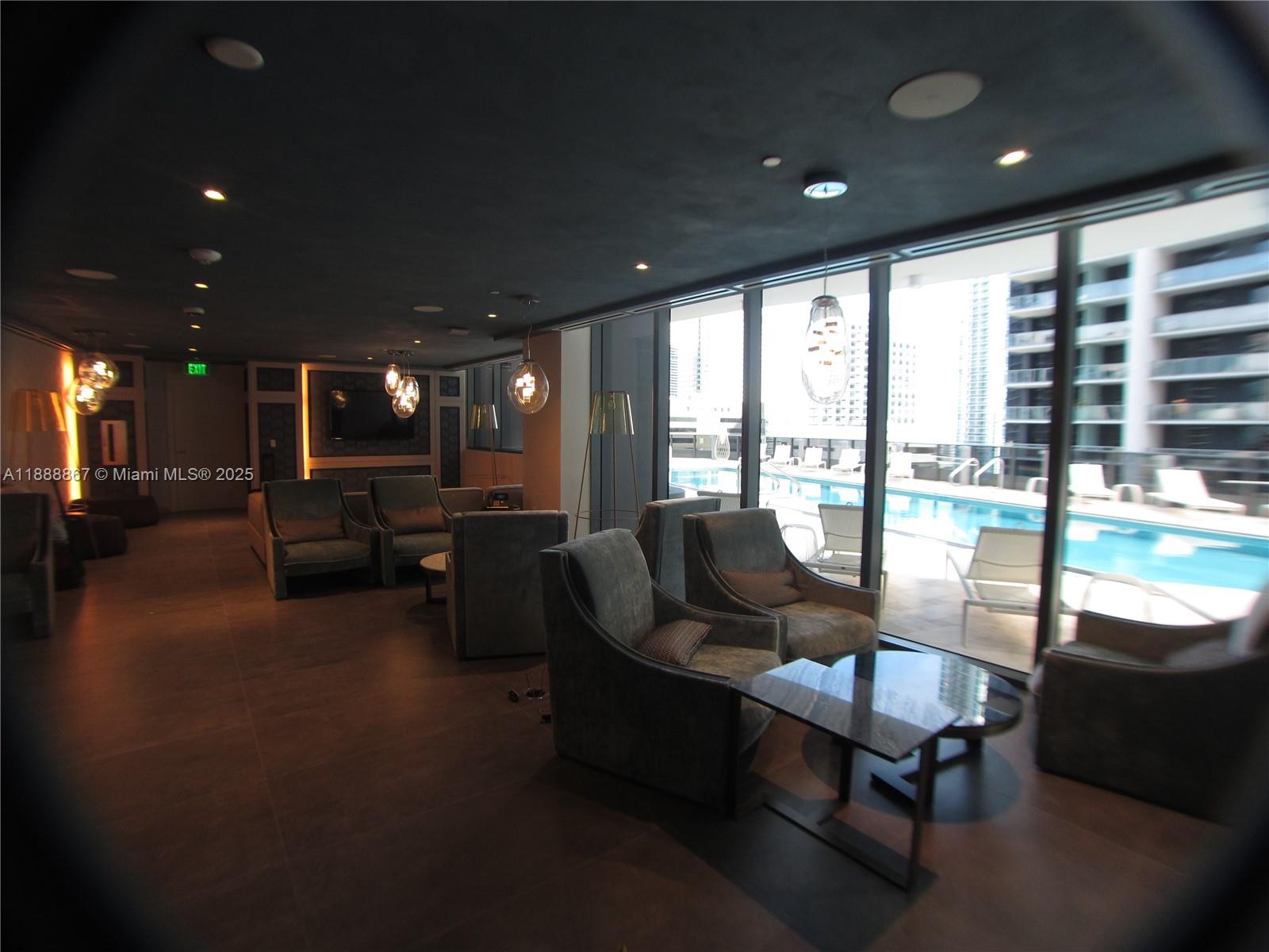 1000 Brickell Plz #4805, Miami FL 33131