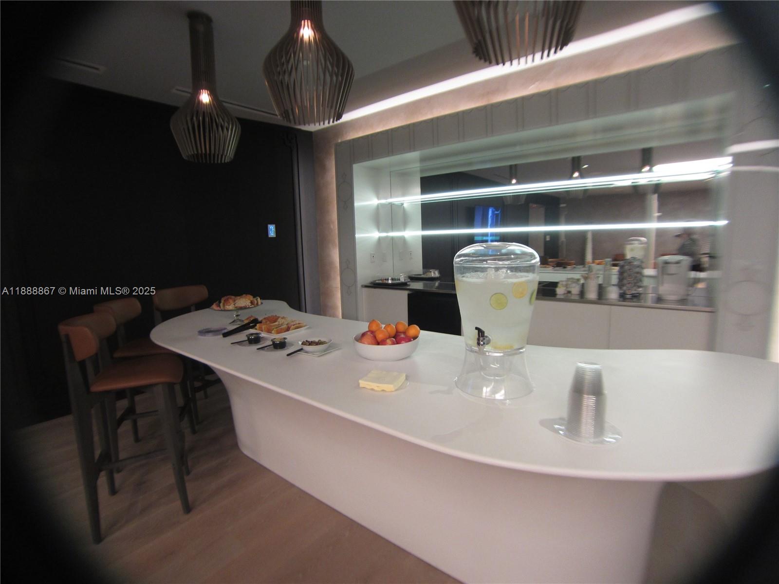 1000 Brickell Plz #4805, Miami FL 33131