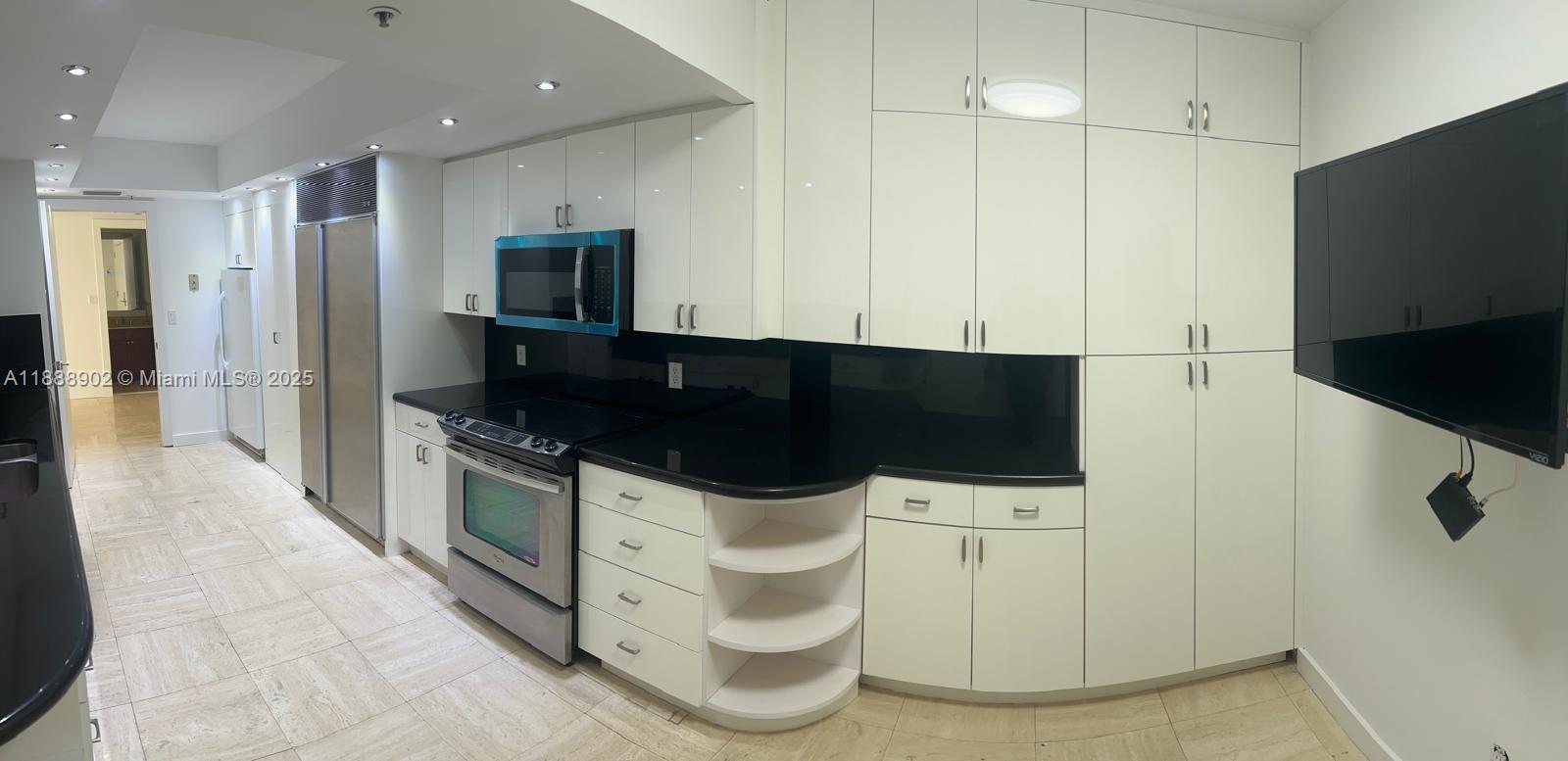 10175 Collins Ave #1104, Bal Harbour FL 33154