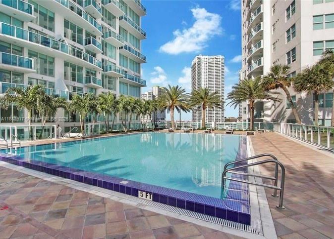 41 SE 5th St #501, Miami FL 33131