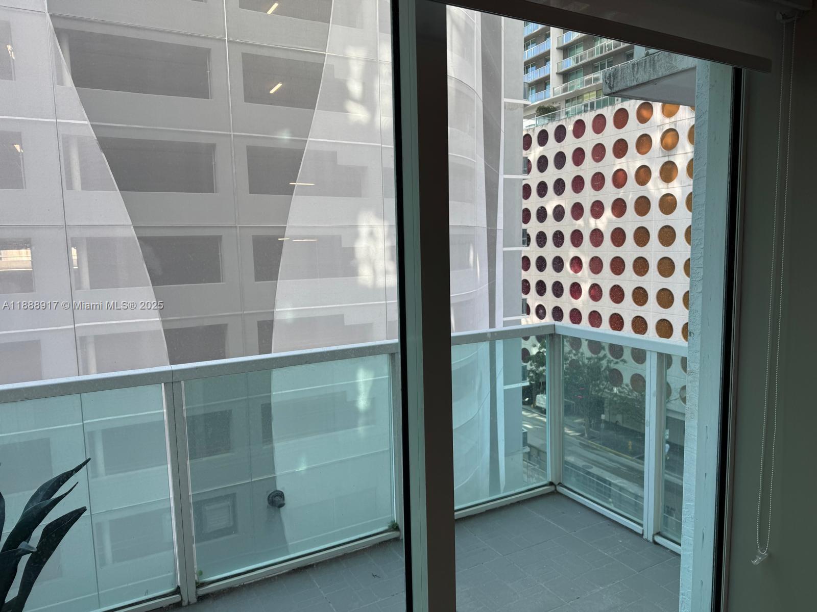 41 SE 5th St #501, Miami FL 33131