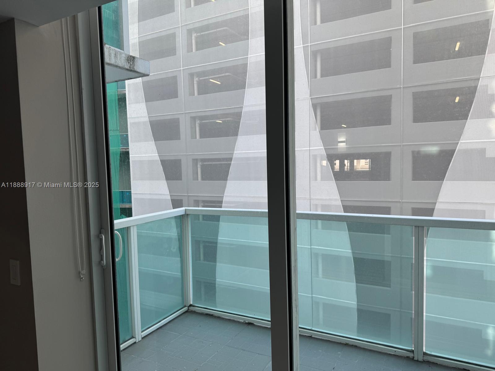 41 SE 5th St #501, Miami FL 33131
