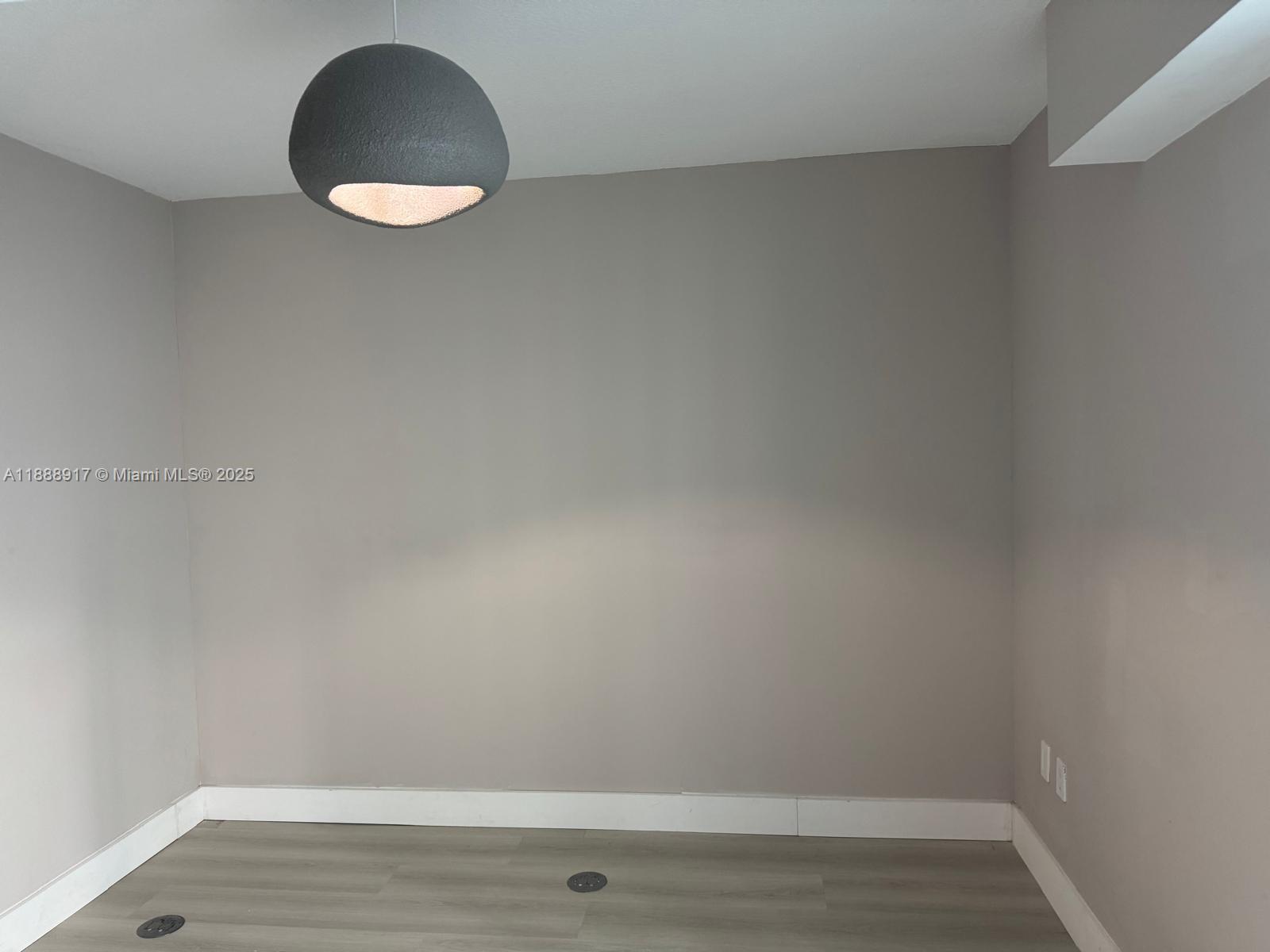 41 SE 5th St #501, Miami FL 33131