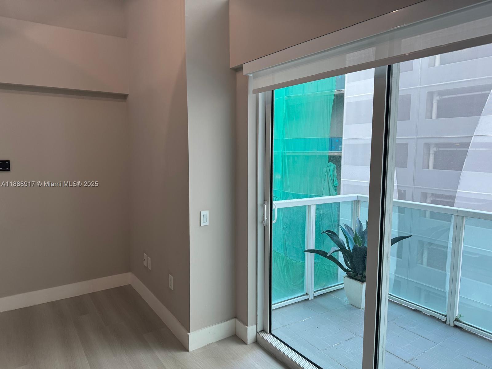41 SE 5th St #501, Miami FL 33131