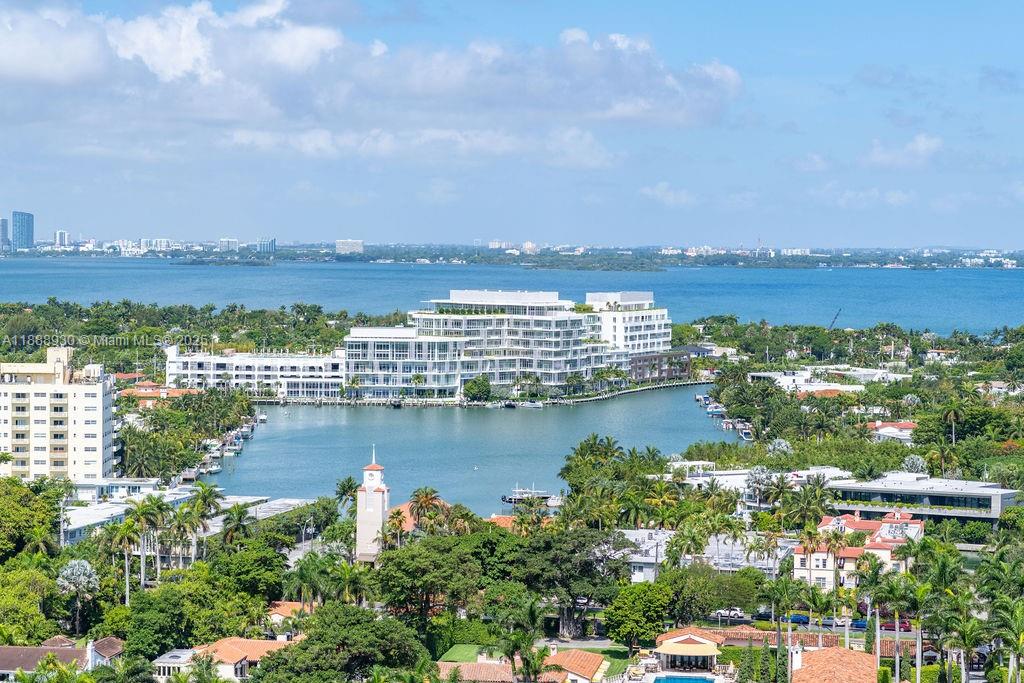 4779 Collins Ave #2206, Miami Beach FL 33140