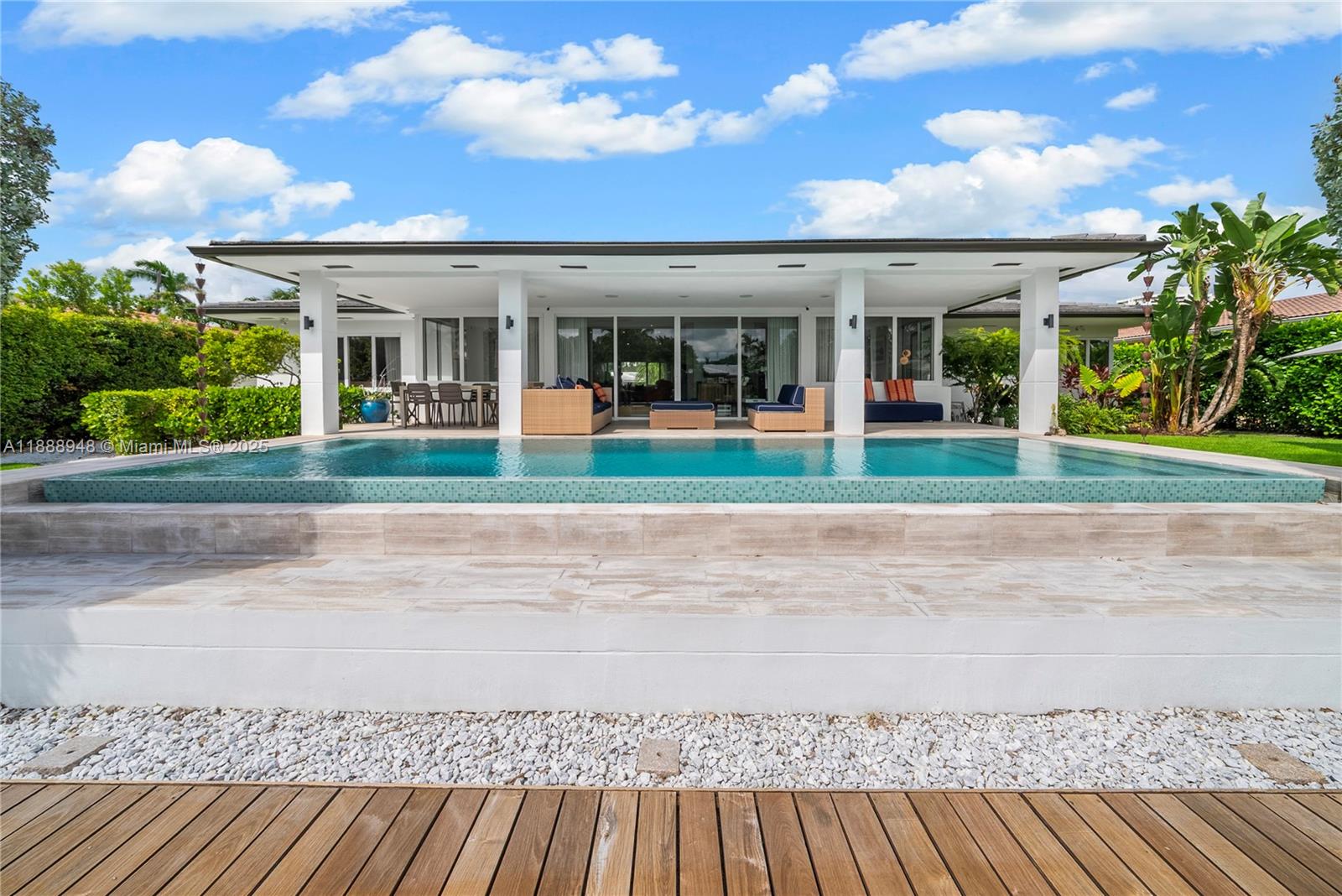 1370 NE 103rd St, Miami Shores FL 33138