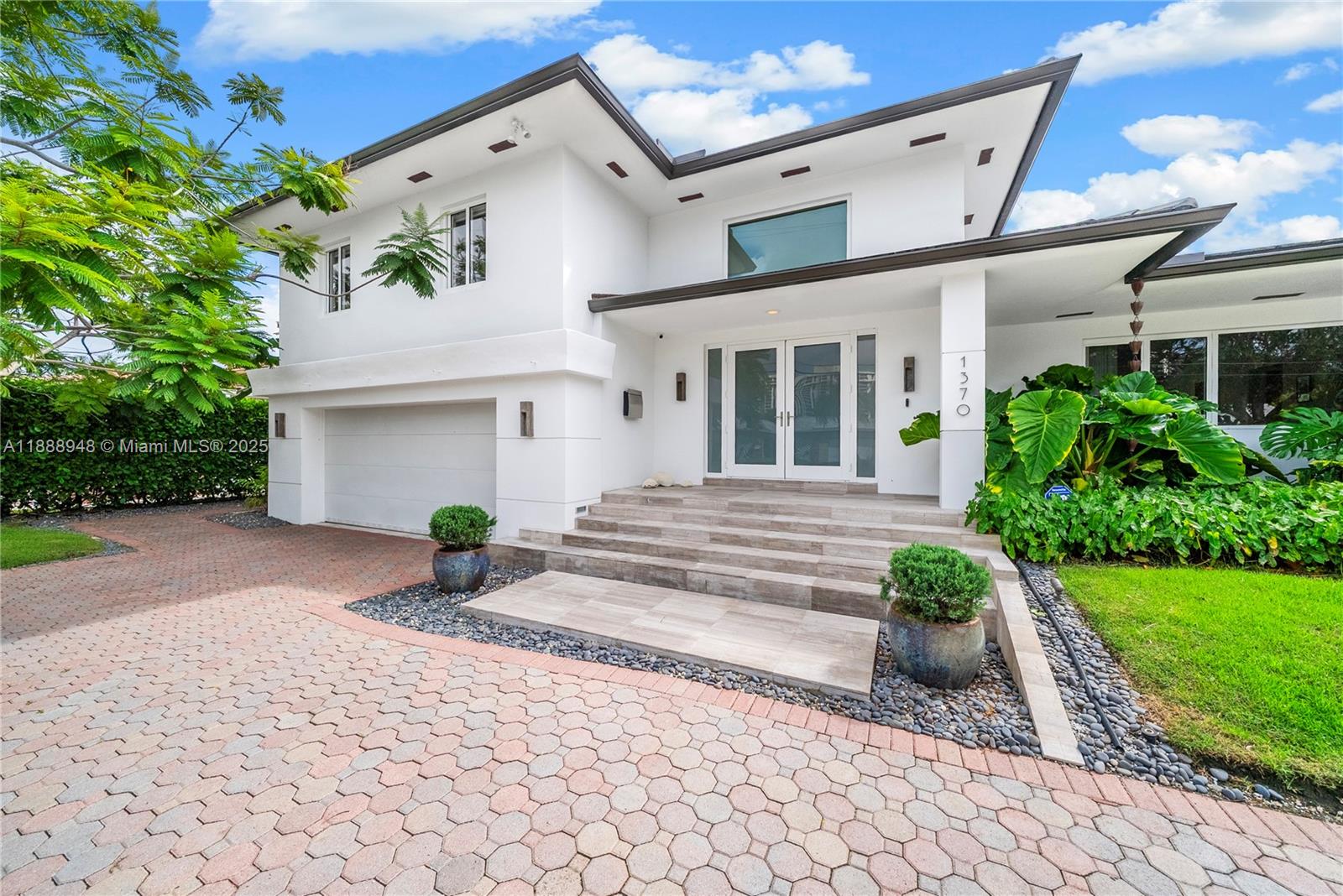 1370 NE 103rd St, Miami Shores FL 33138