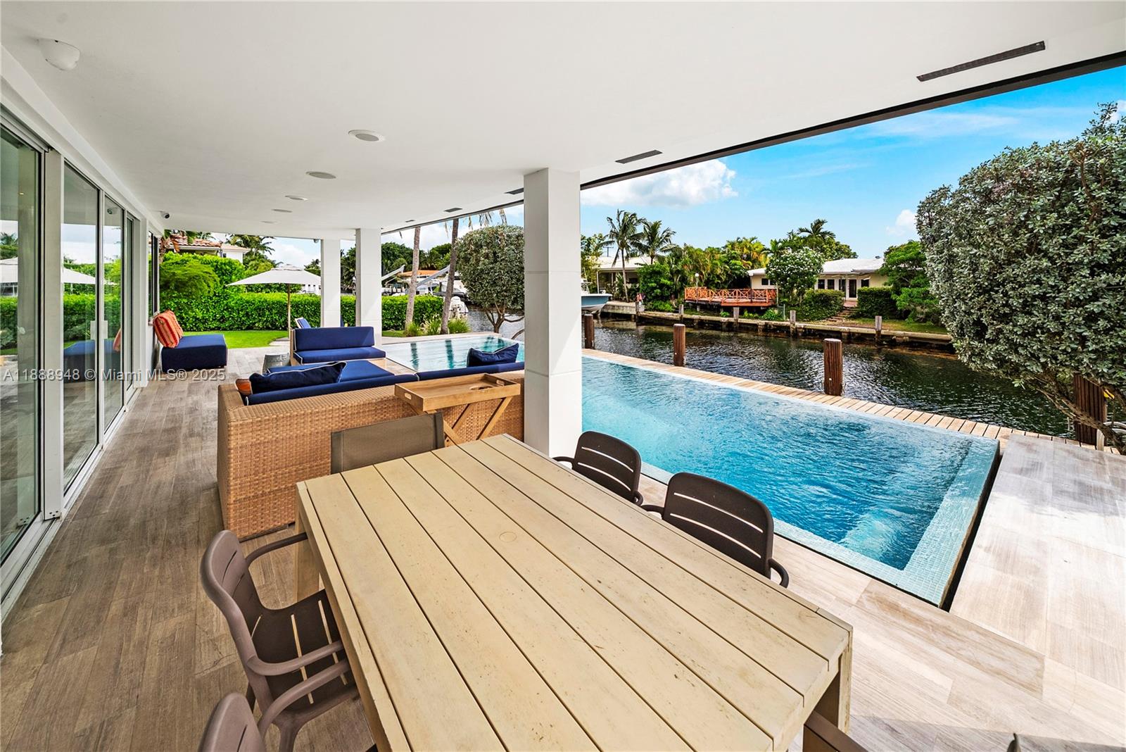 1370 NE 103rd St, Miami Shores FL 33138