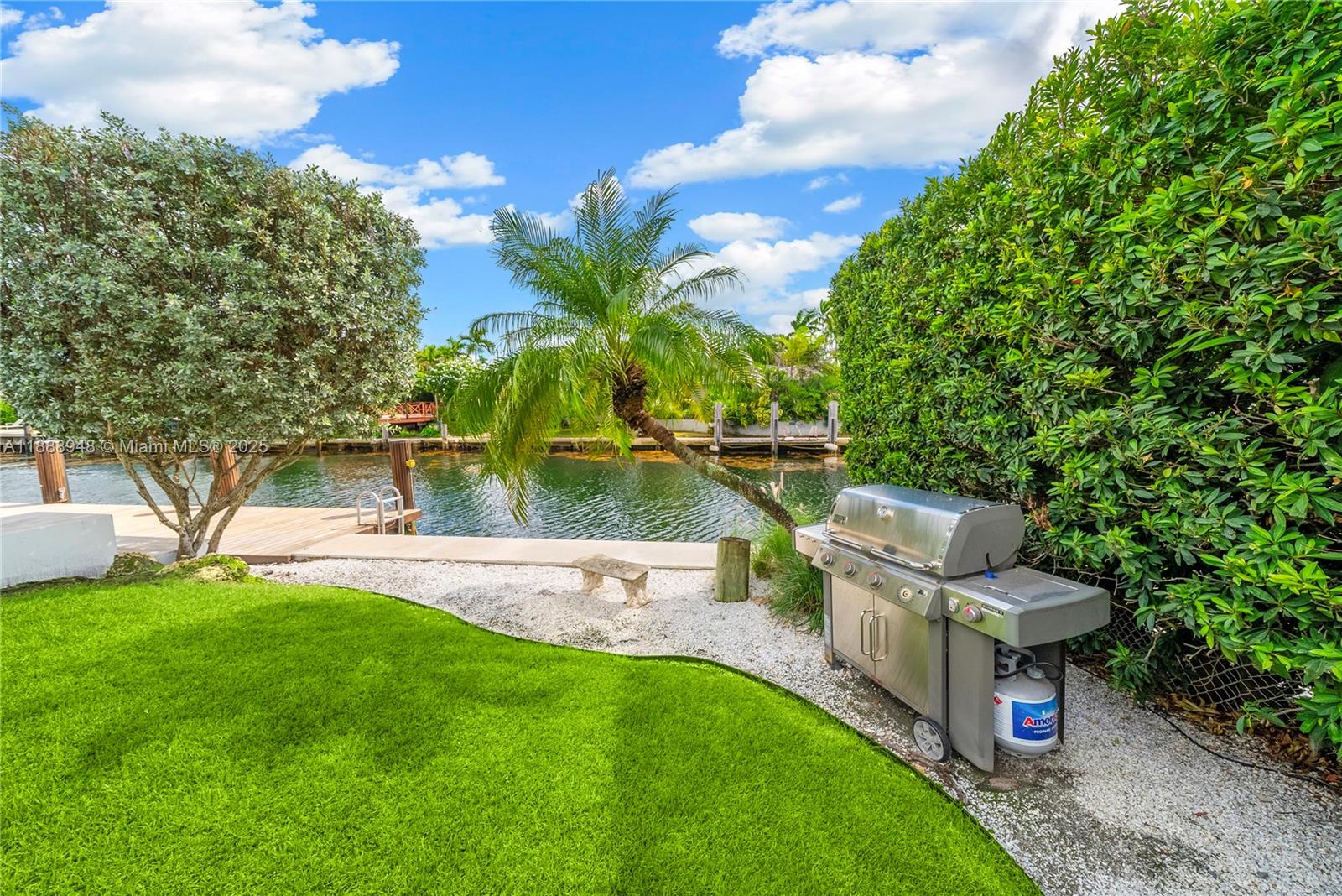 1370 NE 103rd St, Miami Shores FL 33138