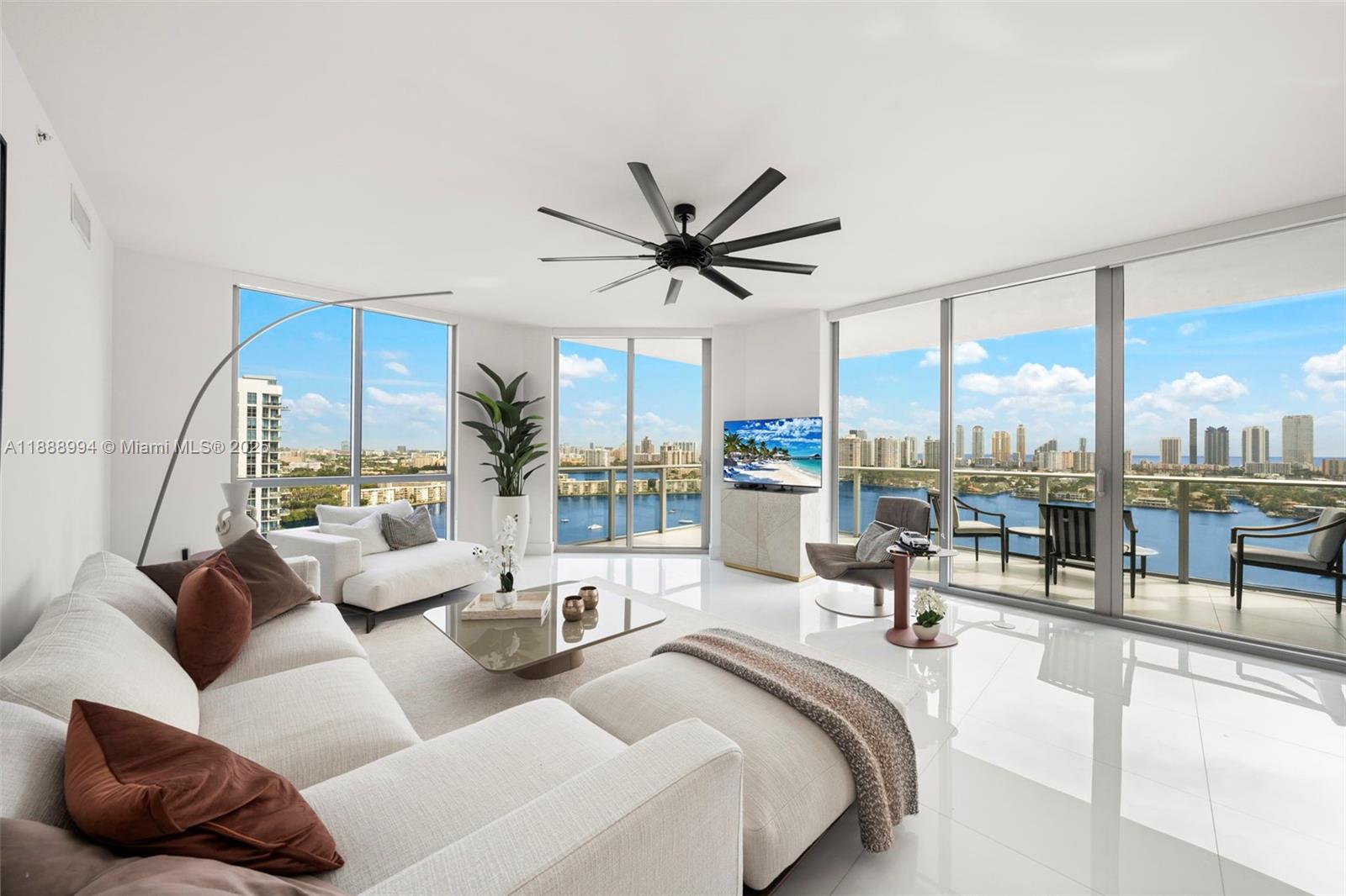 17111 Biscayne Blvd #2109, North Miami Beach FL 33160