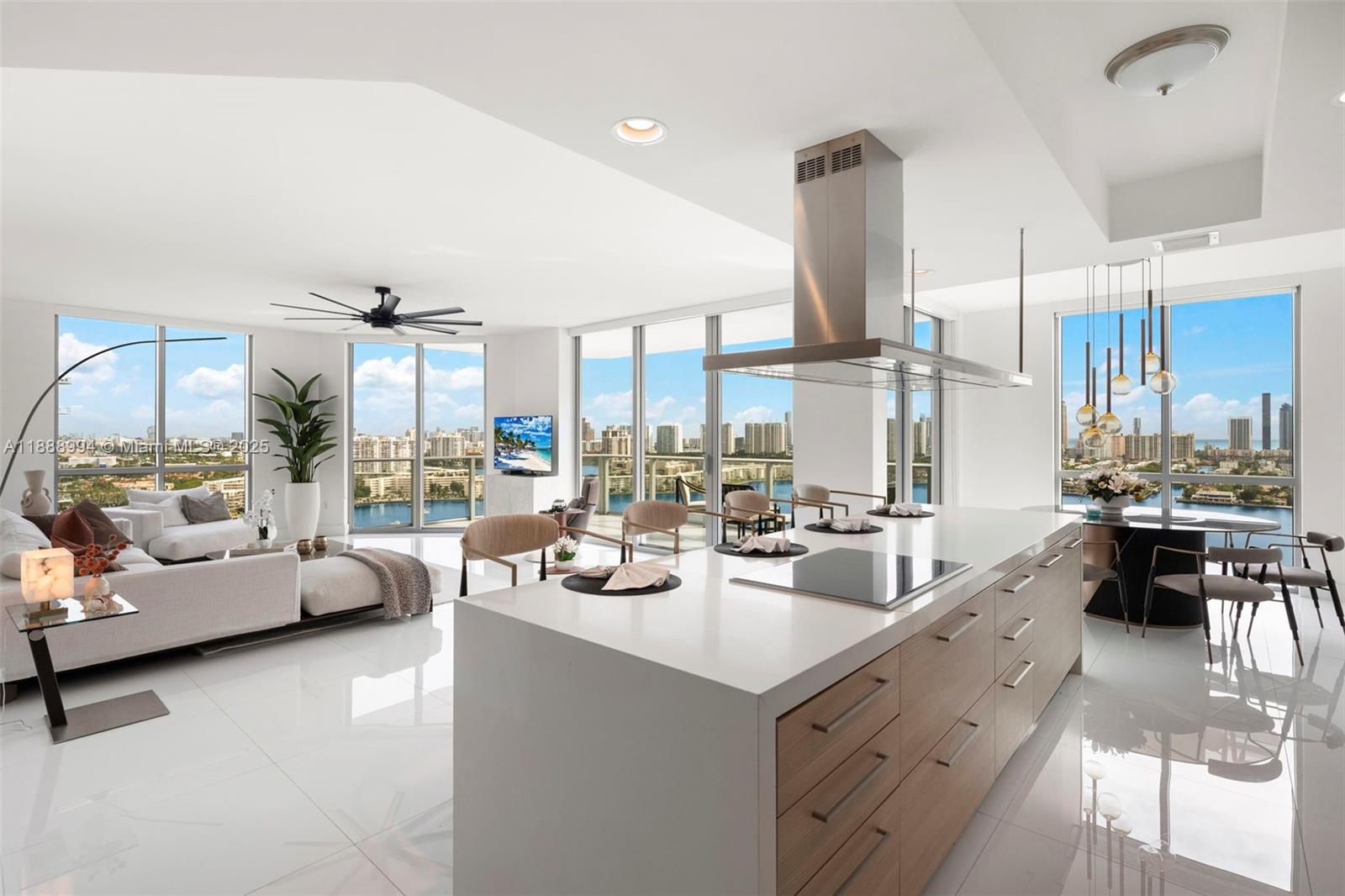 17111 Biscayne Blvd #2109, North Miami Beach FL 33160