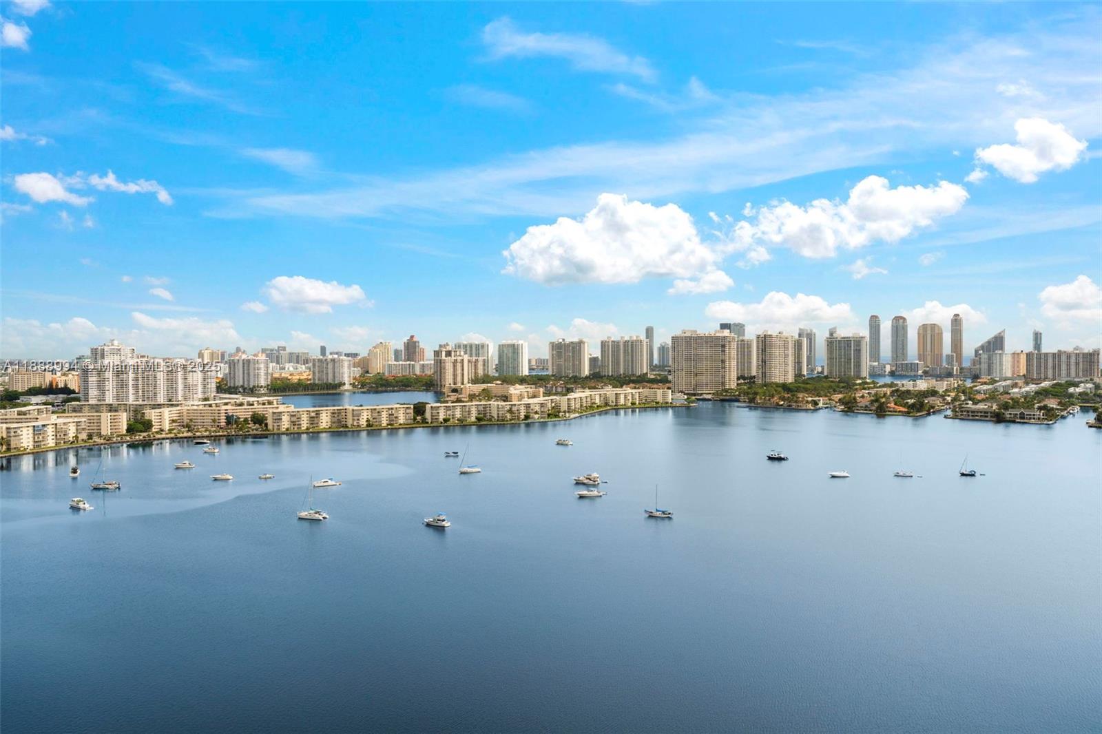 17111 Biscayne Blvd #2109, North Miami Beach FL 33160