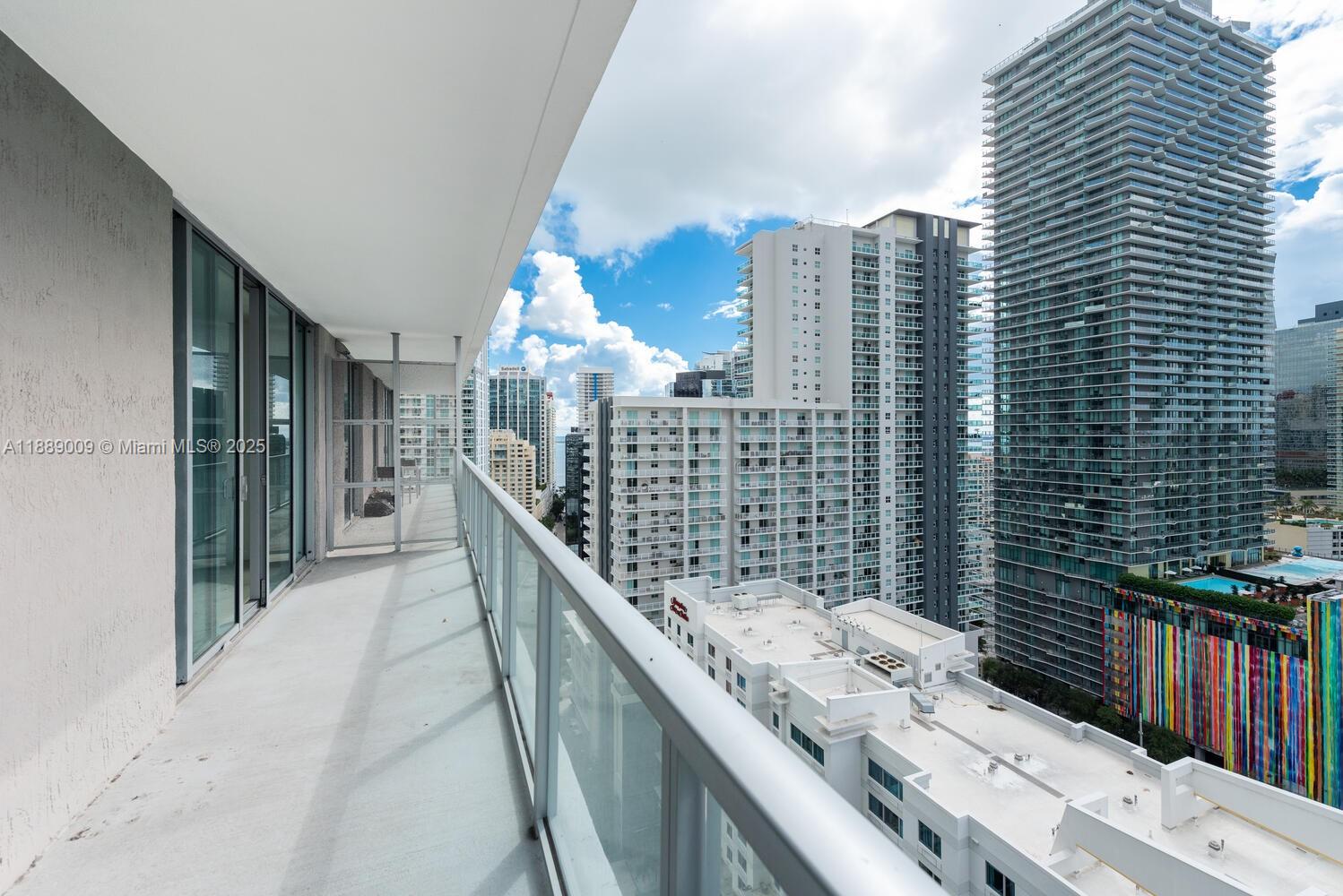 79 SW 12th St #2605-S, Miami FL 33130