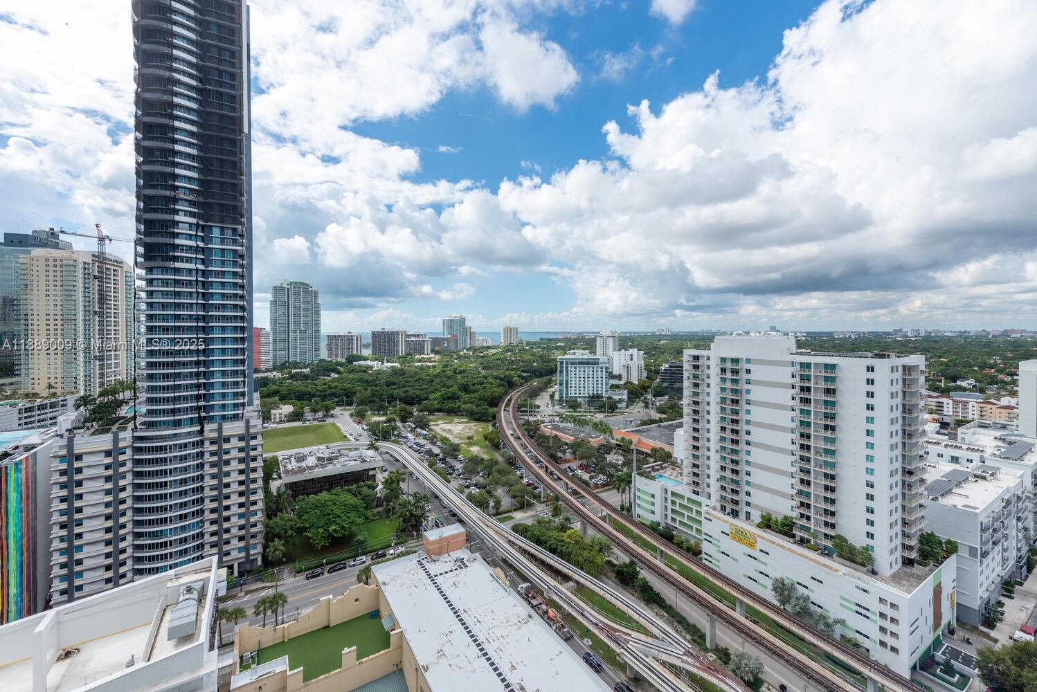 79 SW 12th St #2605-S, Miami FL 33130