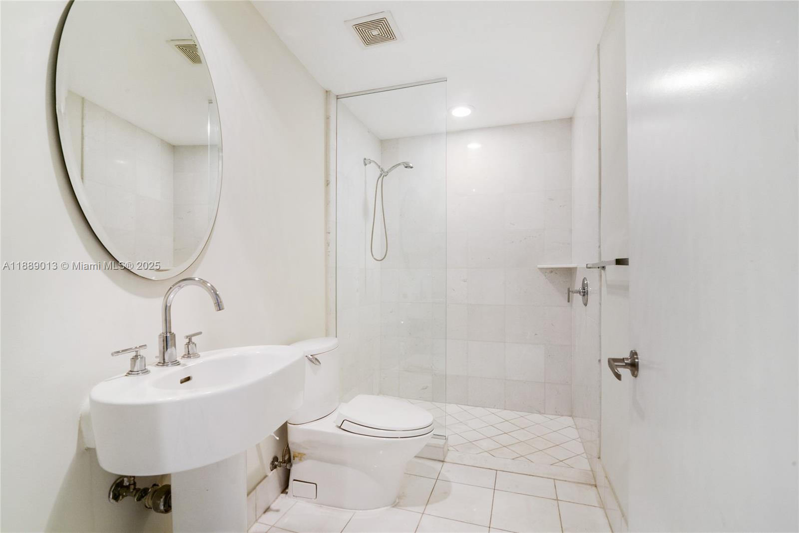 2950 NE 188th St #343, Aventura FL 33180