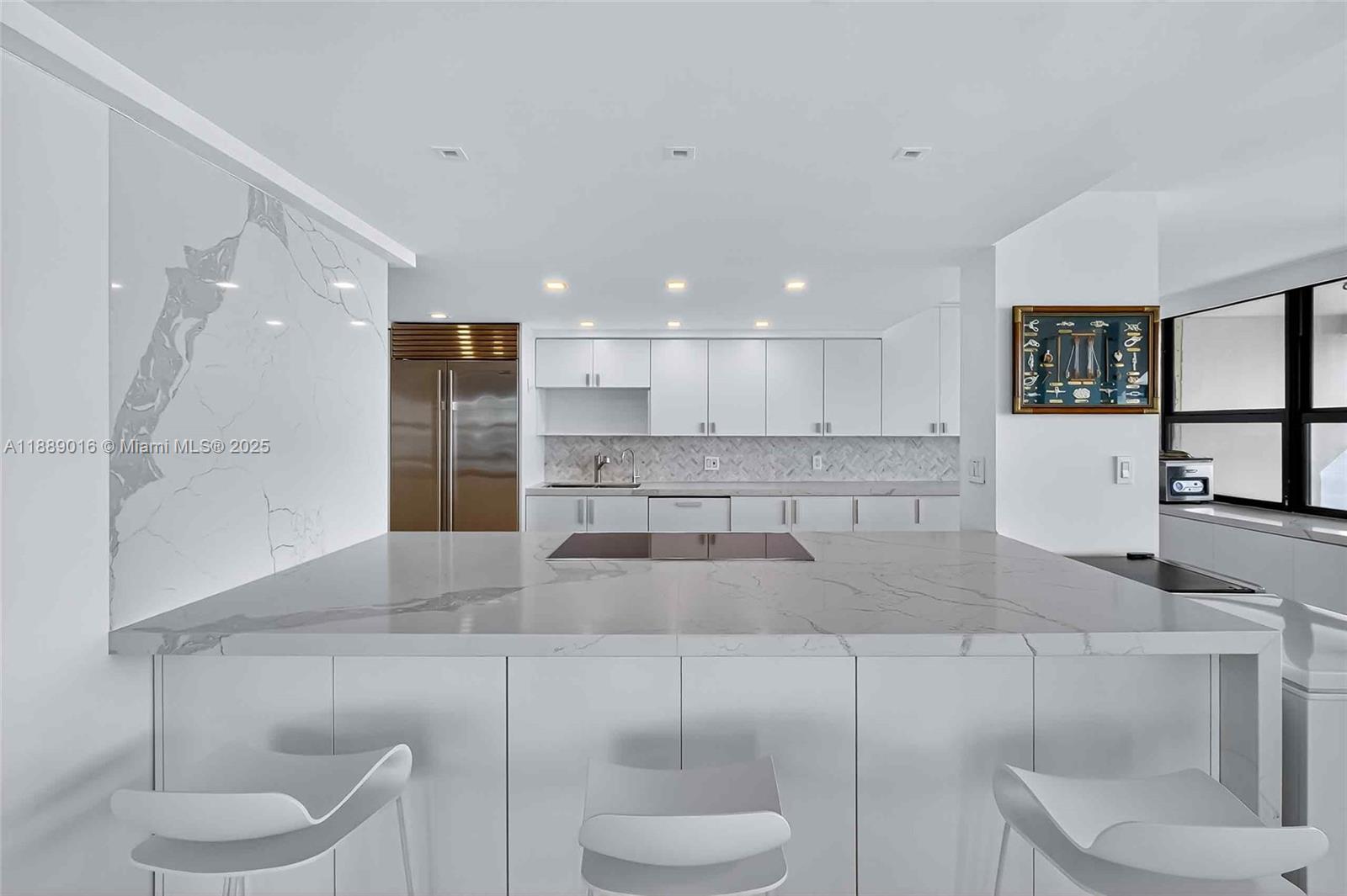 3 Grove Isle Dr #C1802, Coconut Grove FL 33133