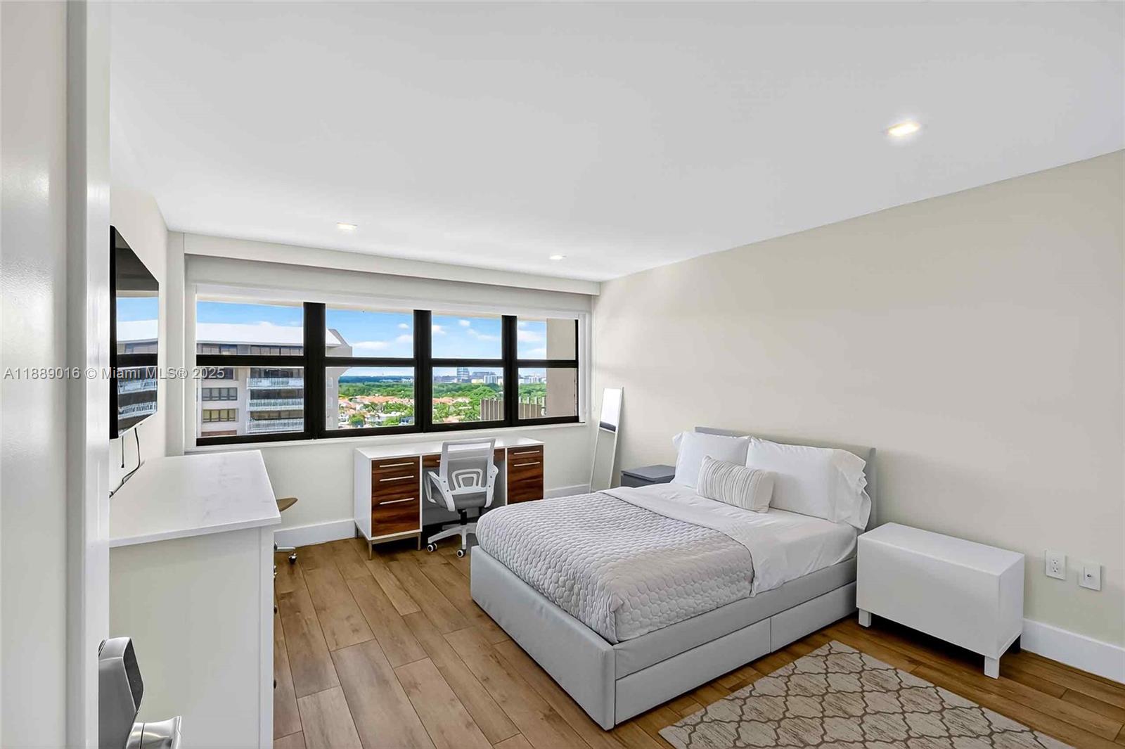 3 Grove Isle Dr #C1802, Coconut Grove FL 33133