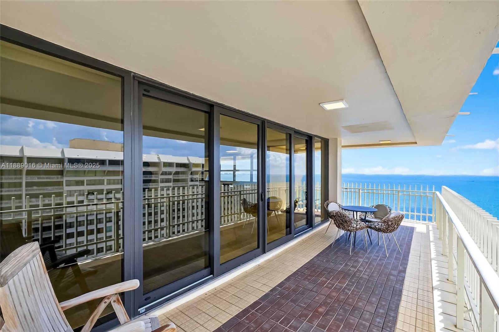 3 Grove Isle Dr #C1802, Coconut Grove FL 33133