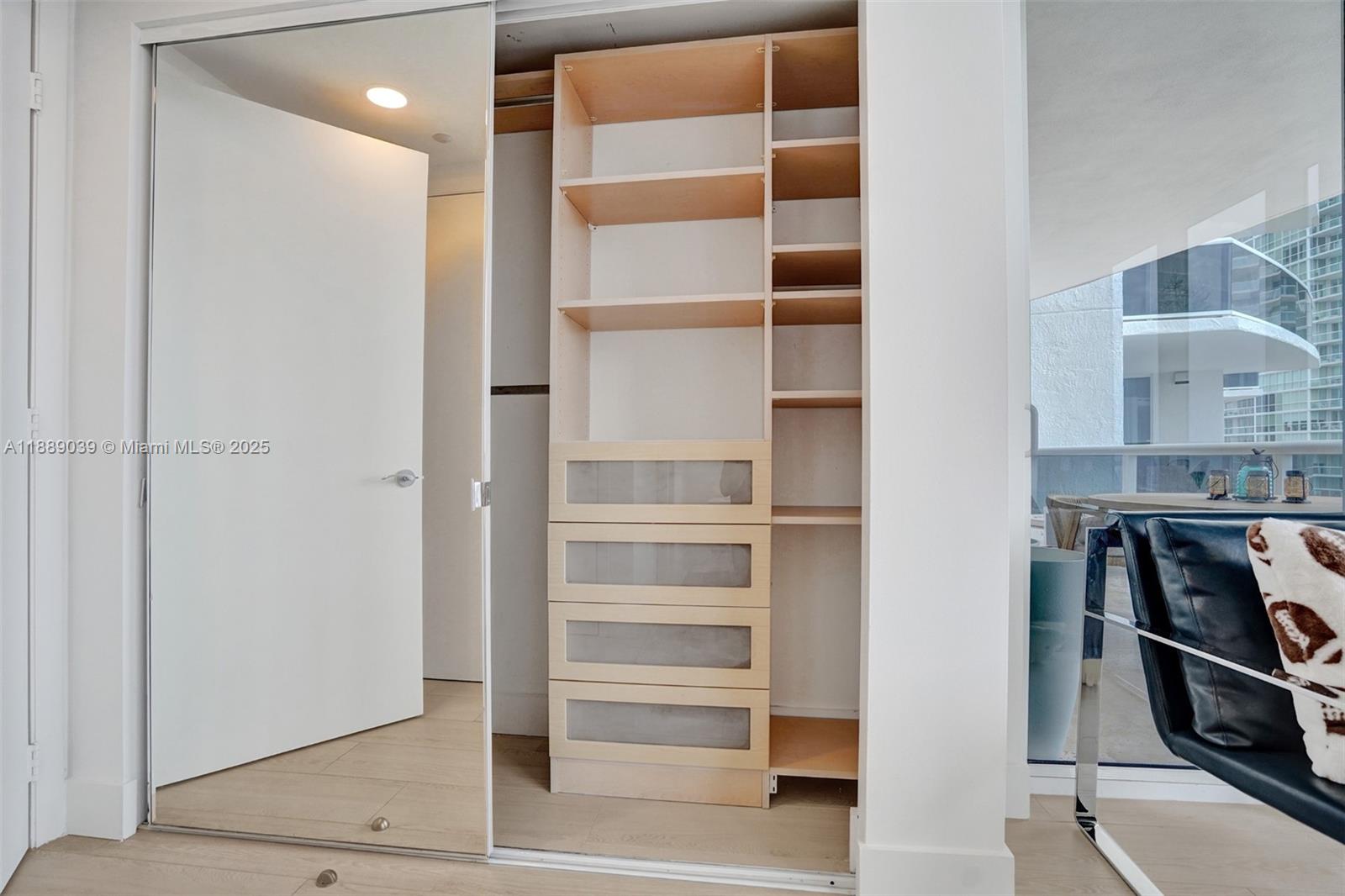 400 Alton Rd #1505, Miami Beach FL 33139