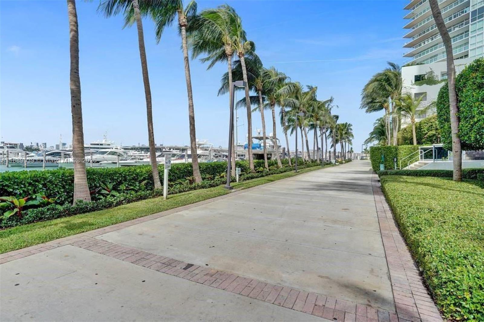 400 Alton Rd #1505, Miami Beach FL 33139