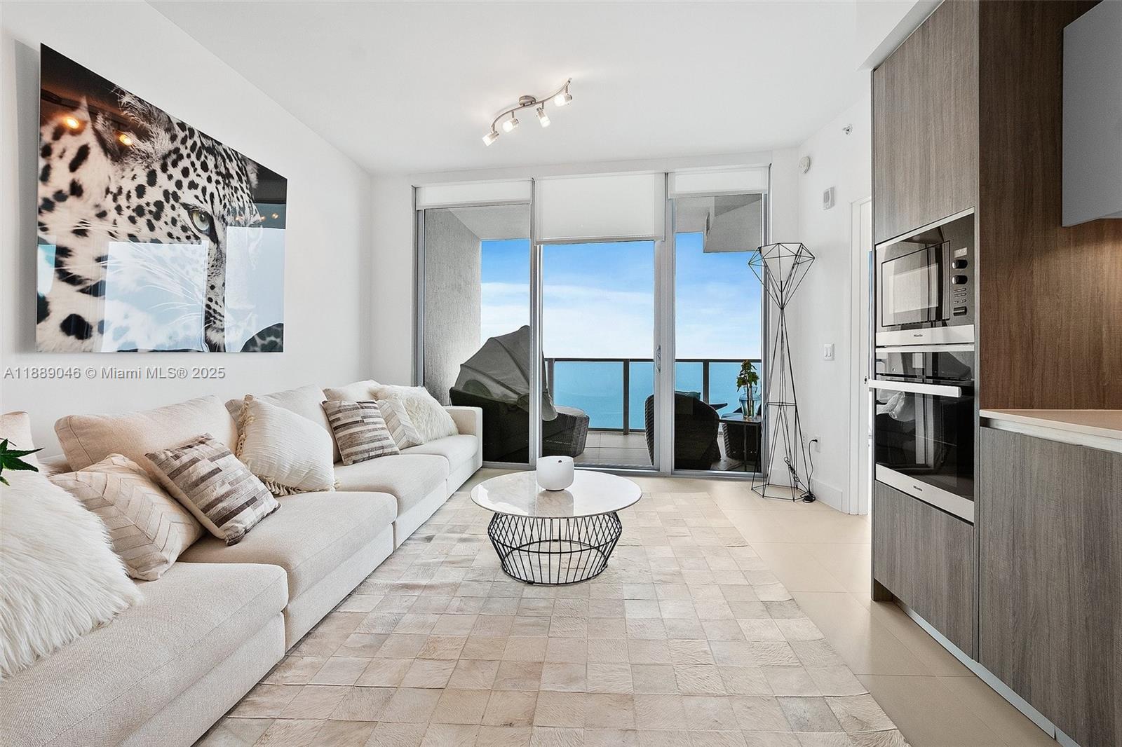2900 NE 7th Ave #4406, Miami FL 33137