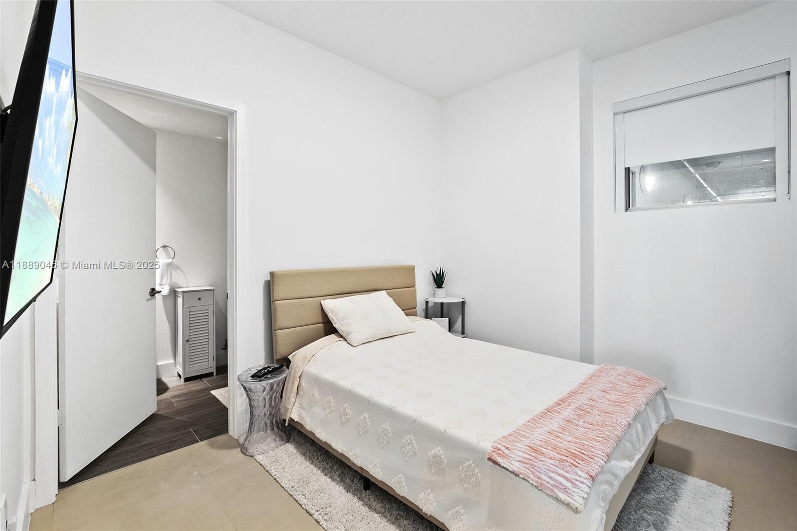 2900 NE 7th Ave #4406, Miami FL 33137