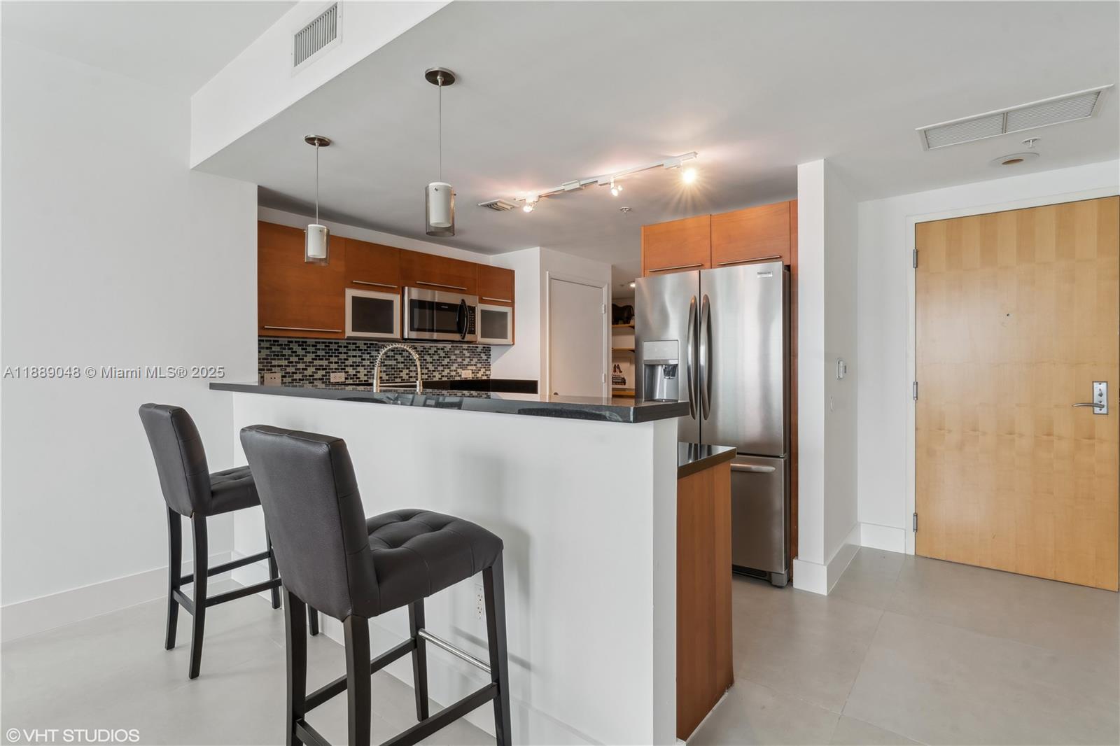 244 Biscayne Blvd #3903, Miami FL 33132