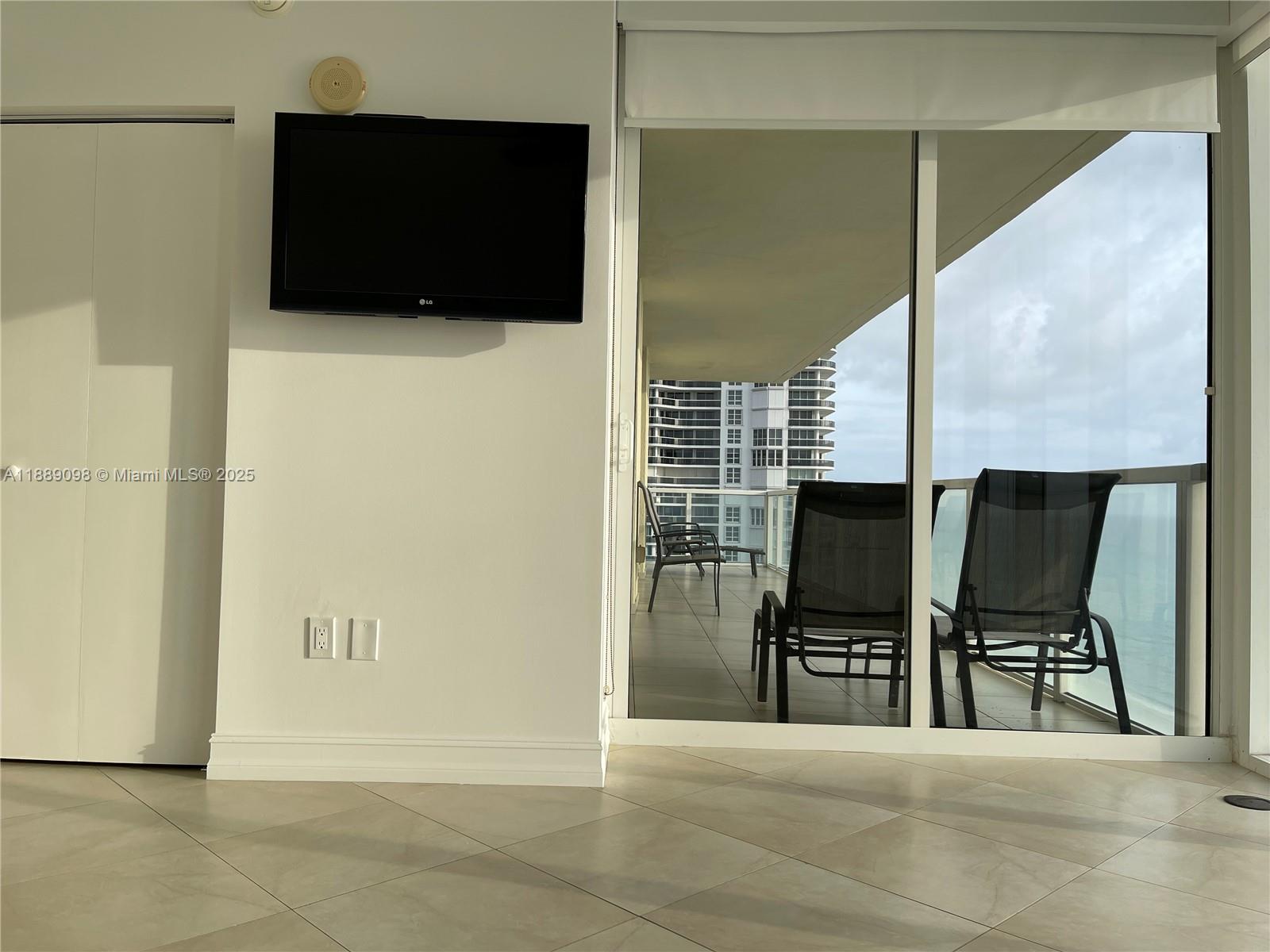 Sunny Isles Beach FL 33160 - A11889098