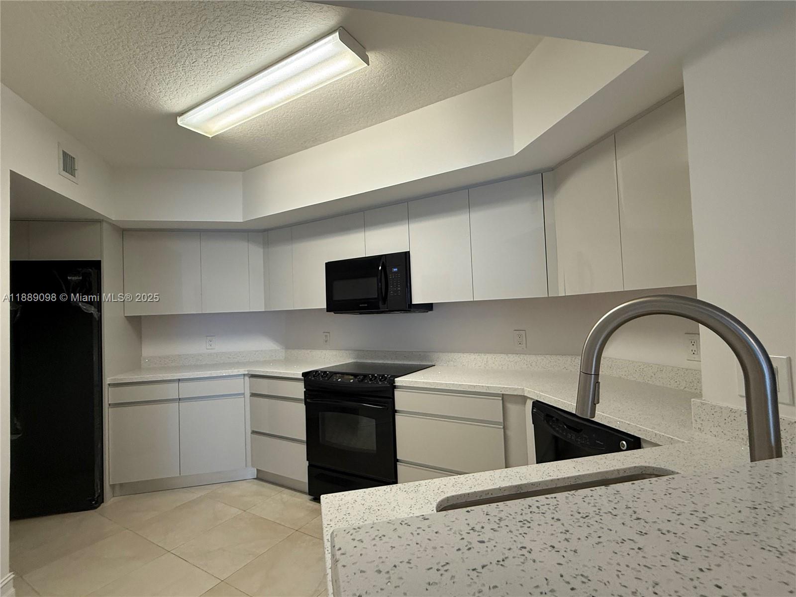 Sunny Isles Beach FL 33160 - A11889098