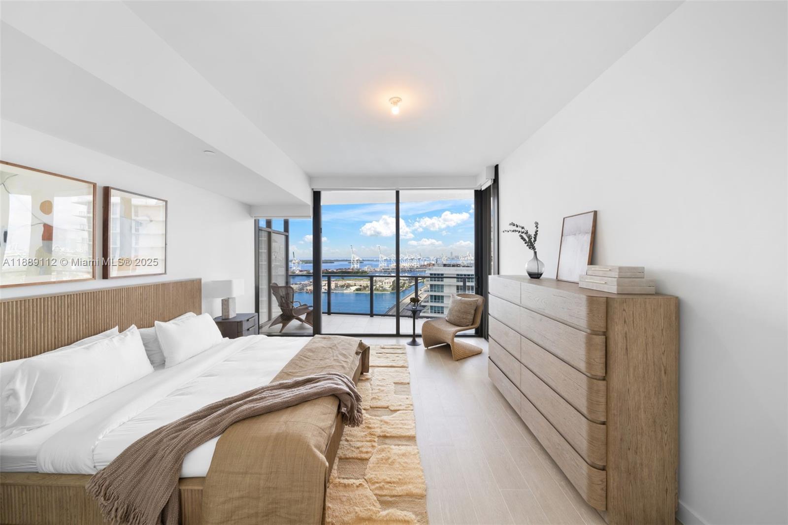 500 Alton Rd #2304, Miami Beach FL 33139