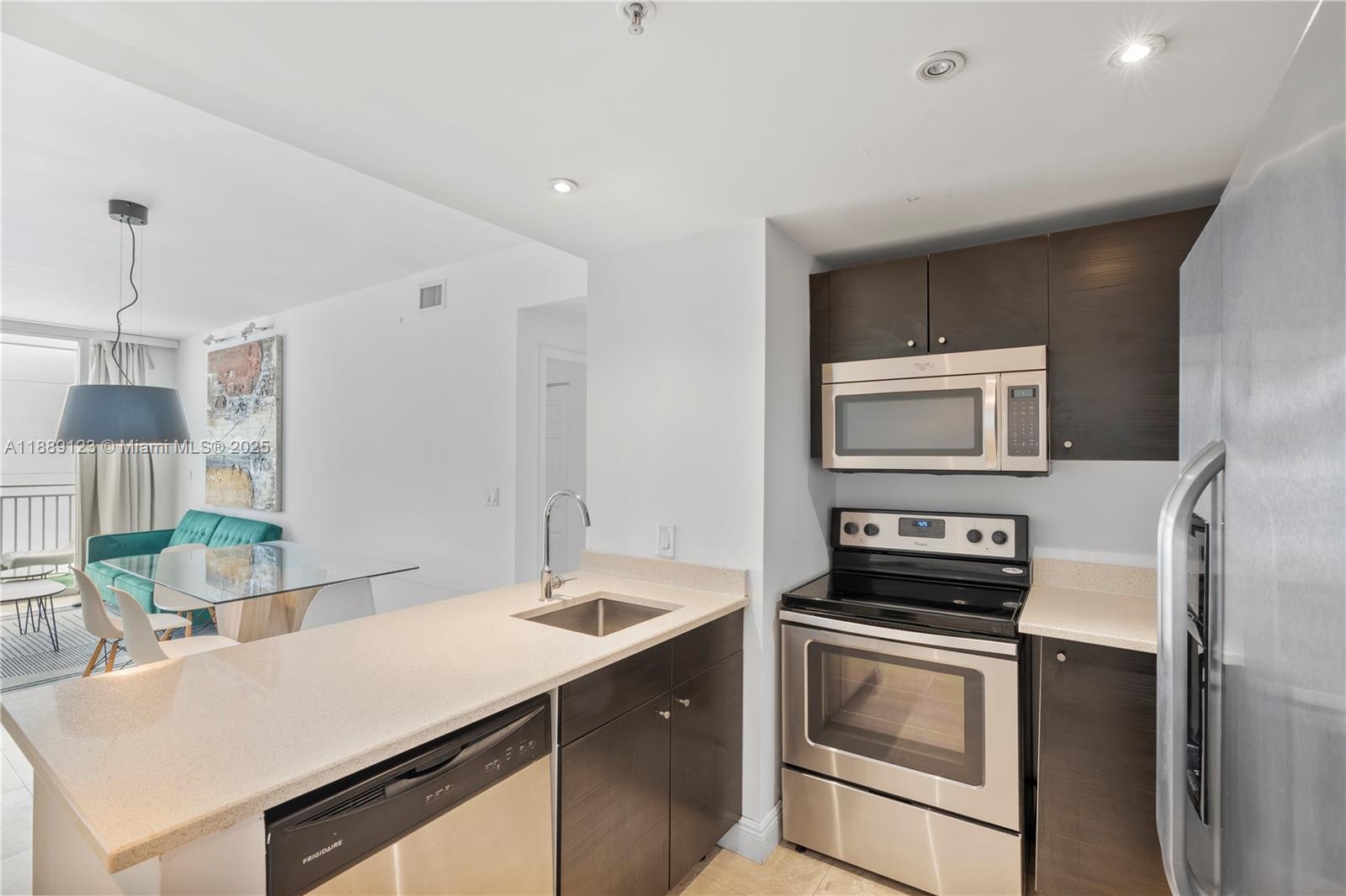 185 SE 14th Ter #2602, Miami FL 33131