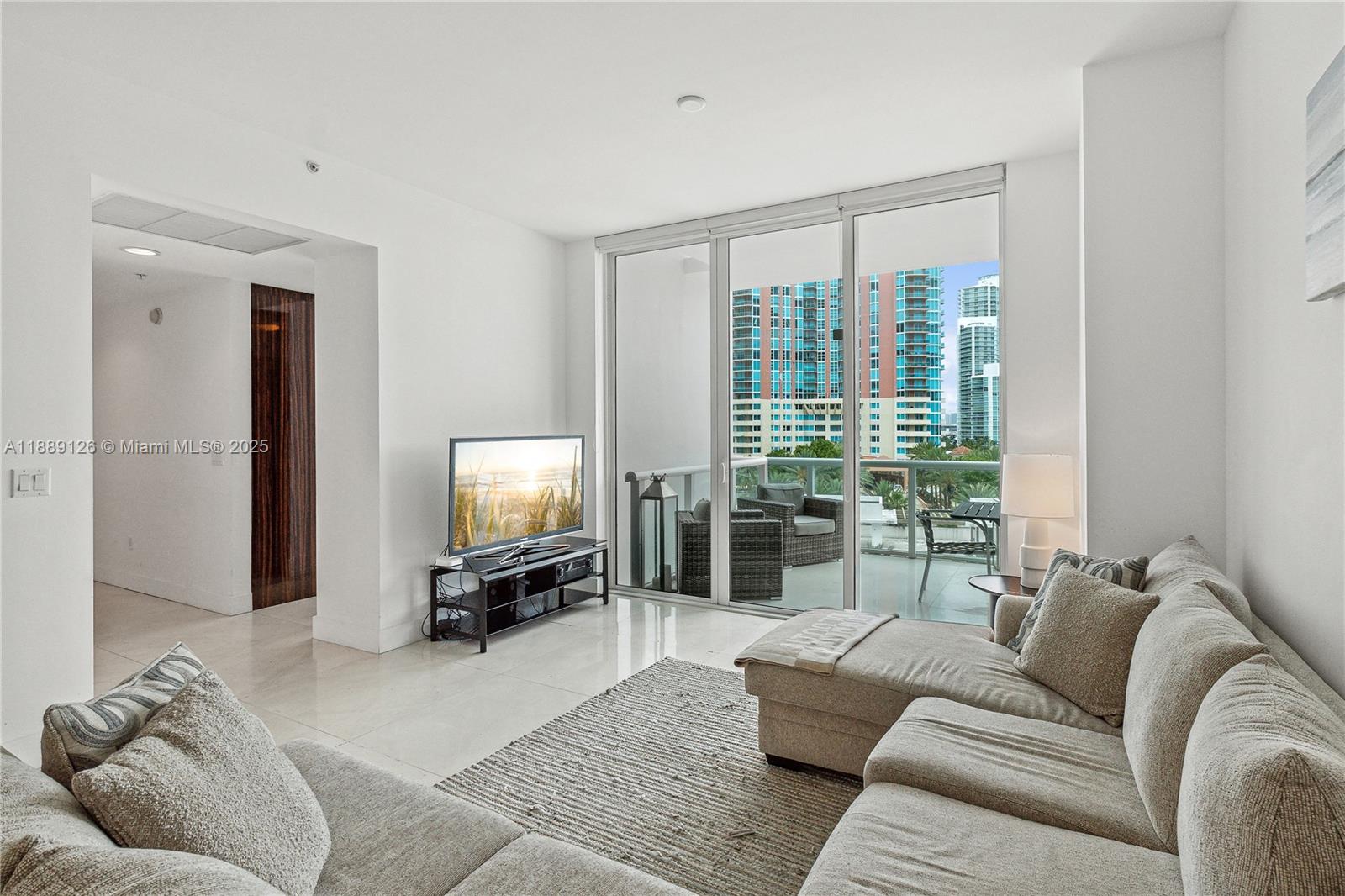 50 S Pointe Dr #805, Miami Beach FL 33139