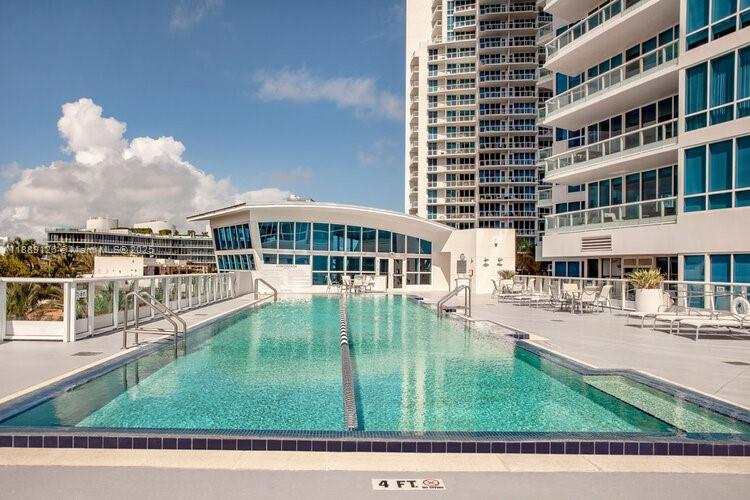 50 S Pointe Dr #805, Miami Beach FL 33139