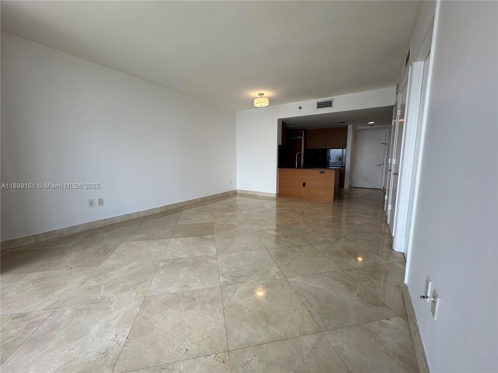 50 Biscayne Blvd #4305, Miami FL 33132