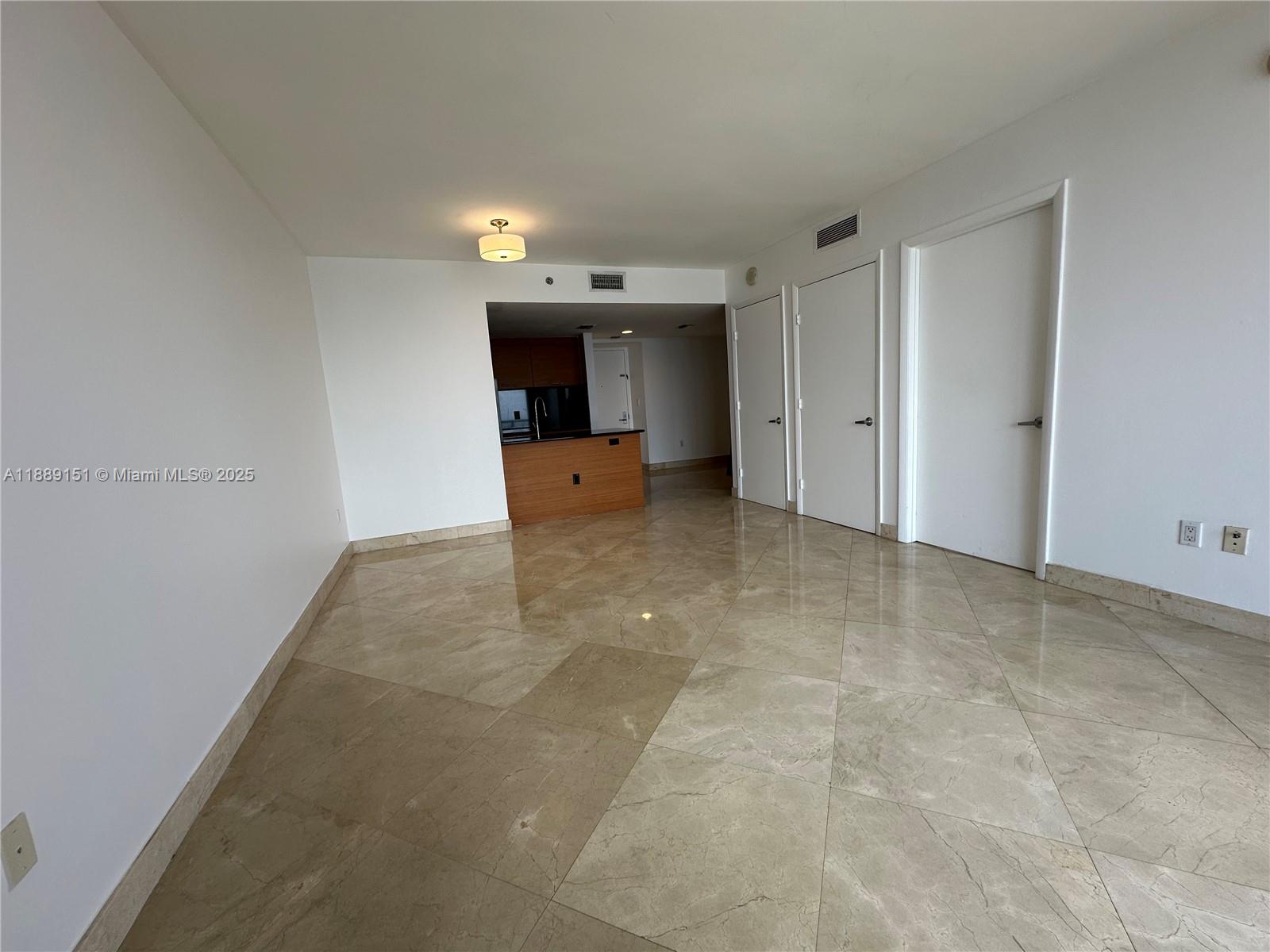 50 Biscayne Blvd #4305, Miami FL 33132