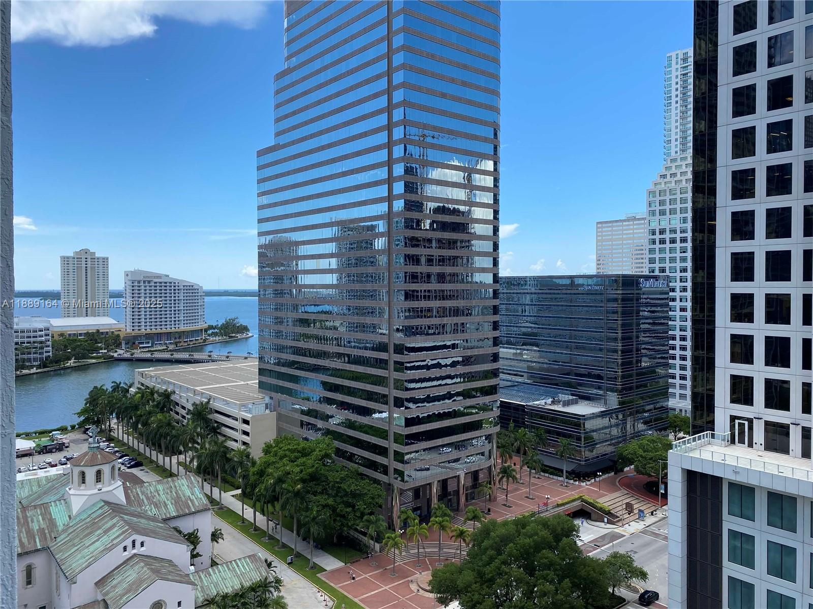 500 Brickell Ave #1908, Miami FL 33131