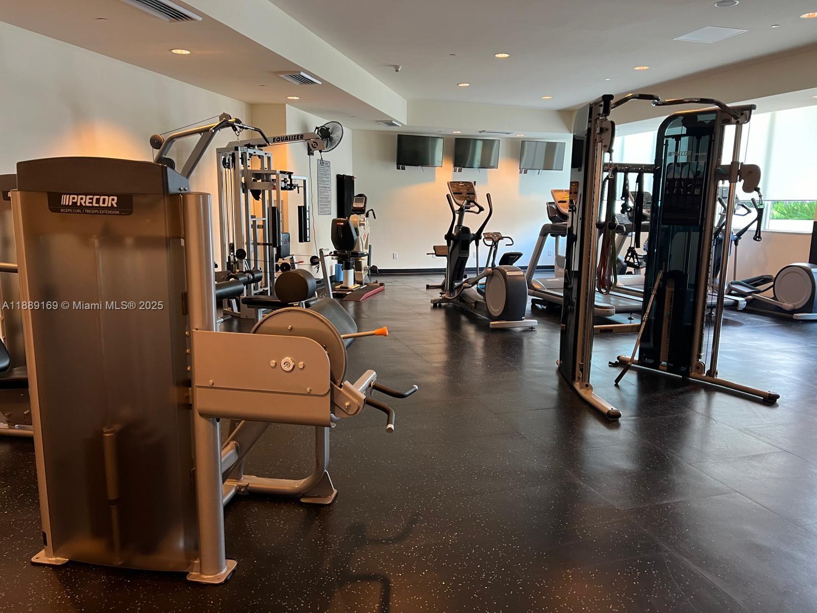 2475 Brickell Ave #1509, Miami FL 33129