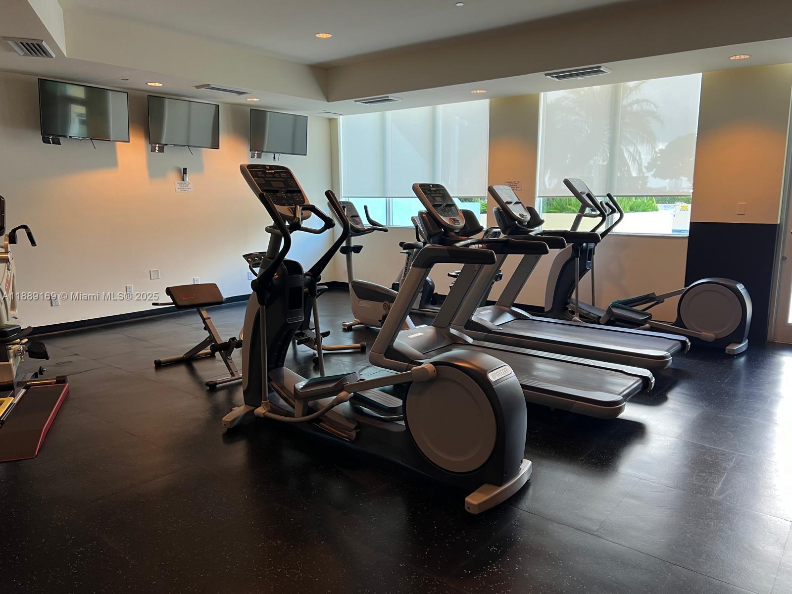 2475 Brickell Ave #1509, Miami FL 33129